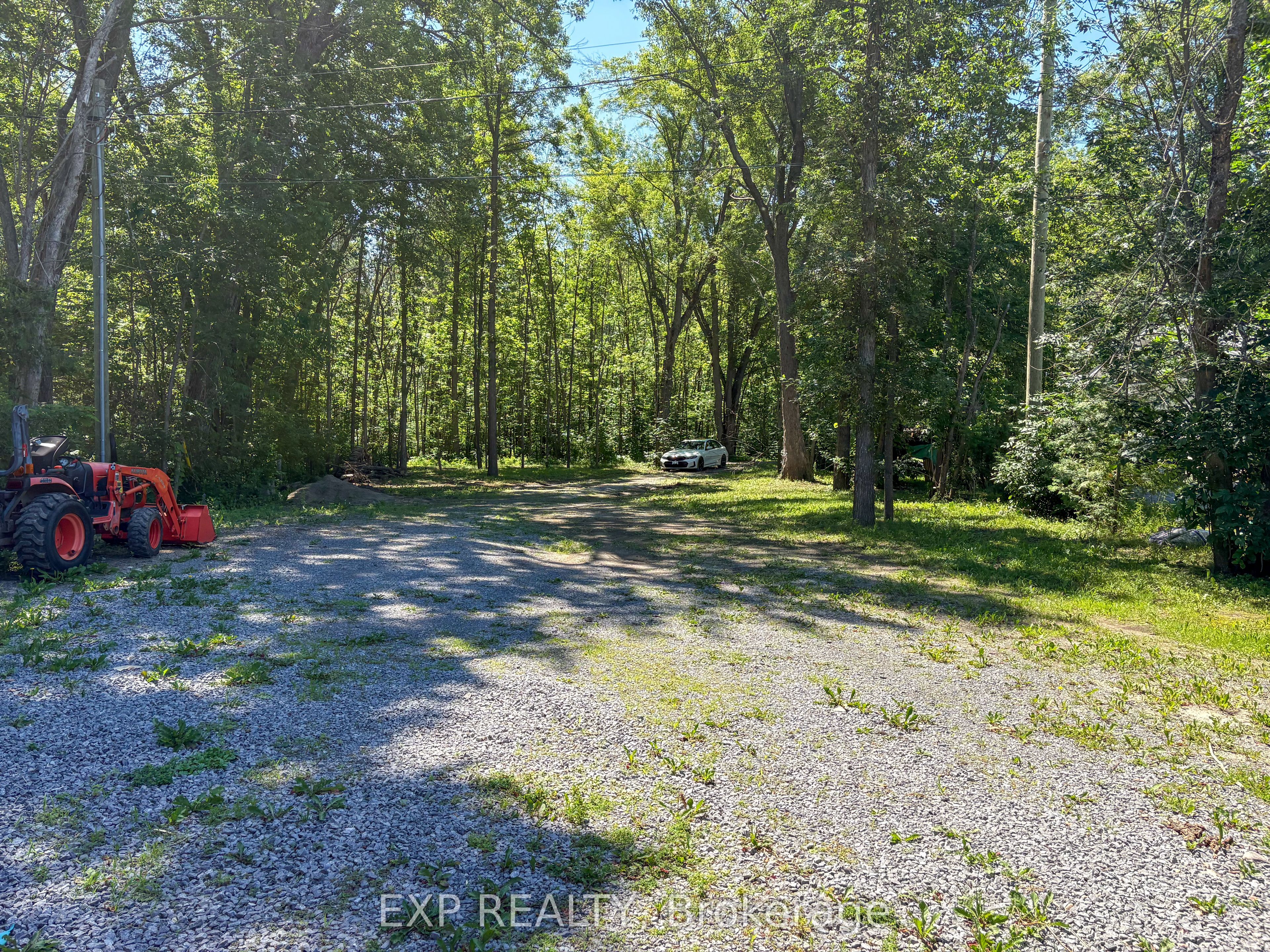 11 Engineer Lane Property Photo 23