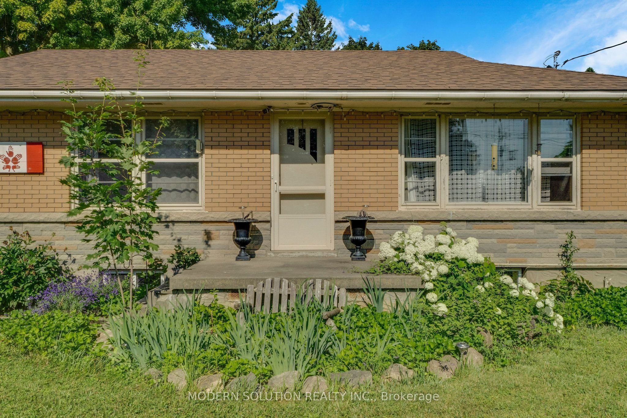 124 Northside Drive Property Photo 5