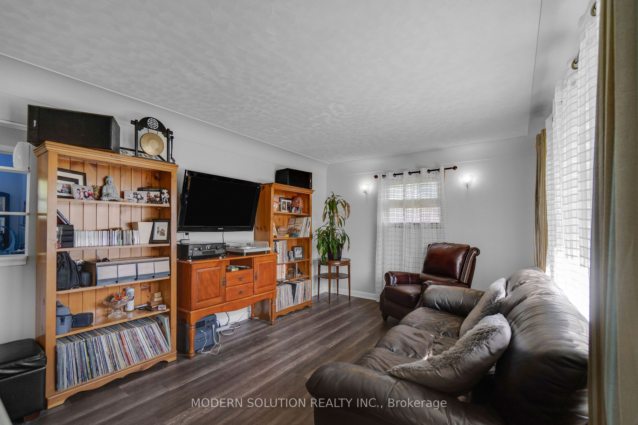 124 Northside Drive Property Photo 8
