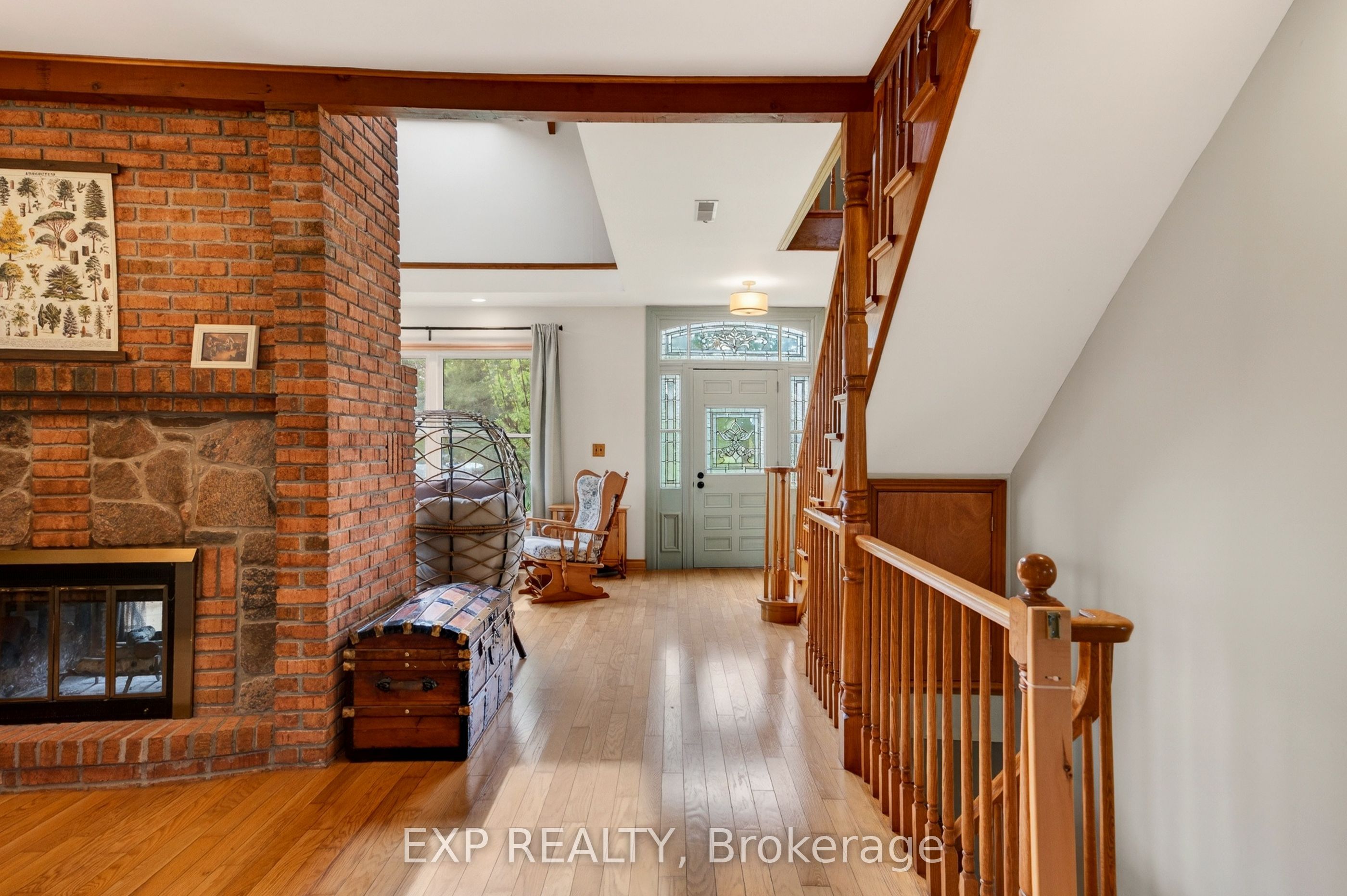 2266 Pettit Road Property Photo 17