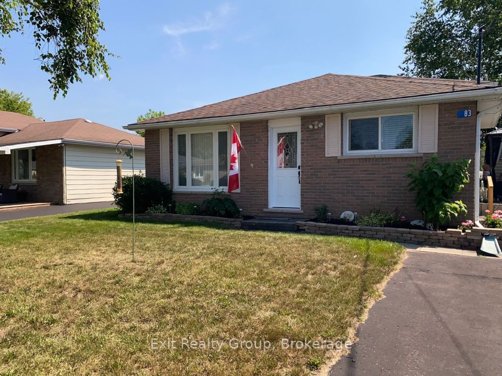 83 Centre Street Property Photo 2