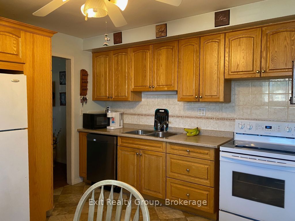 83 Centre Street Property Photo 12