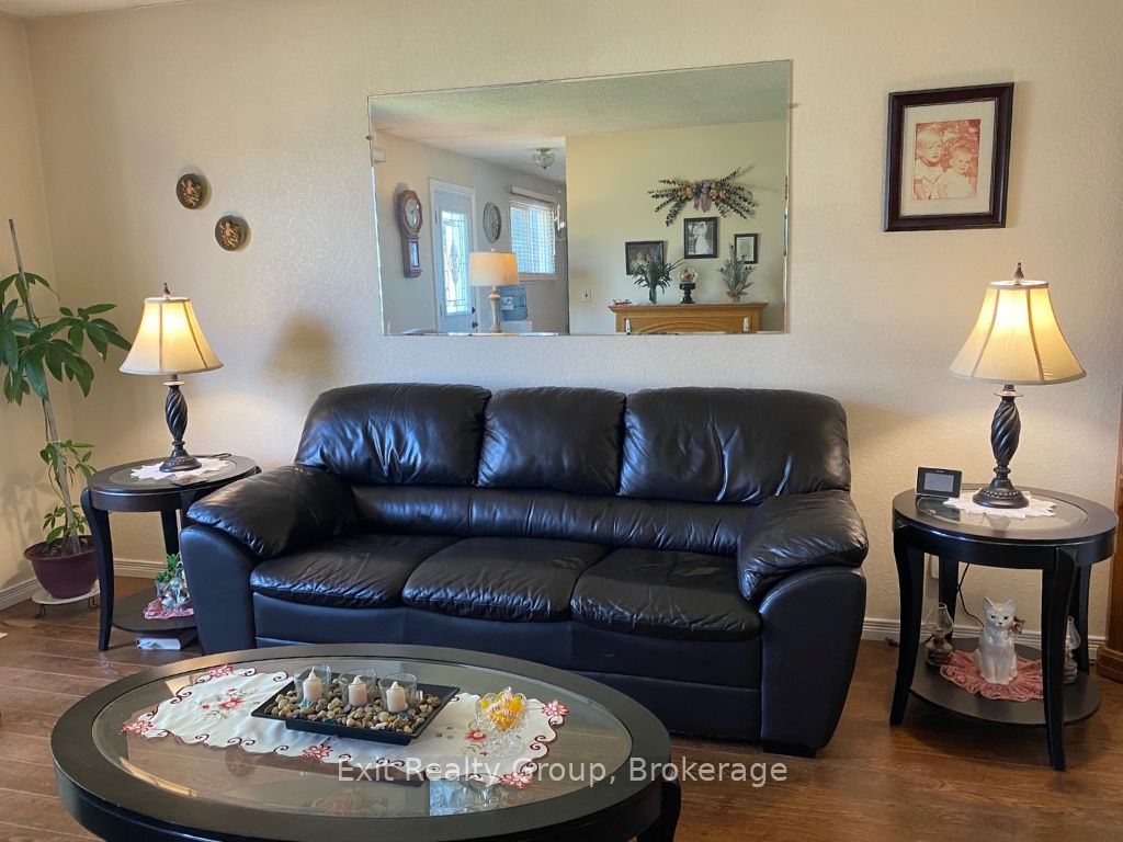 83 Centre Street Property Photo 14
