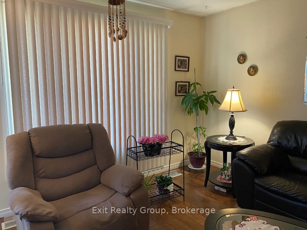 83 Centre Street Property Photo 16