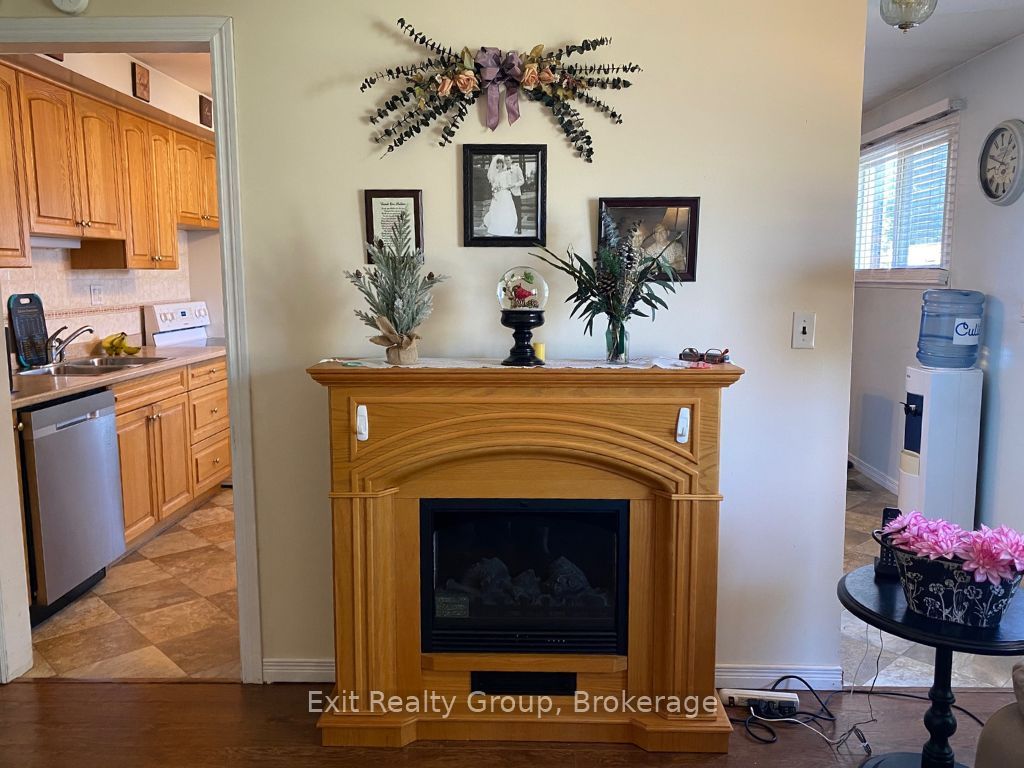 83 Centre Street Property Photo 17