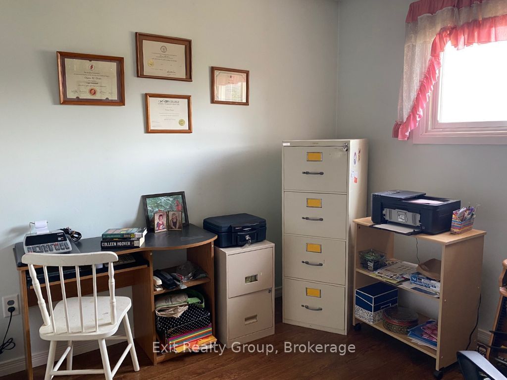 83 Centre Street Property Photo 29
