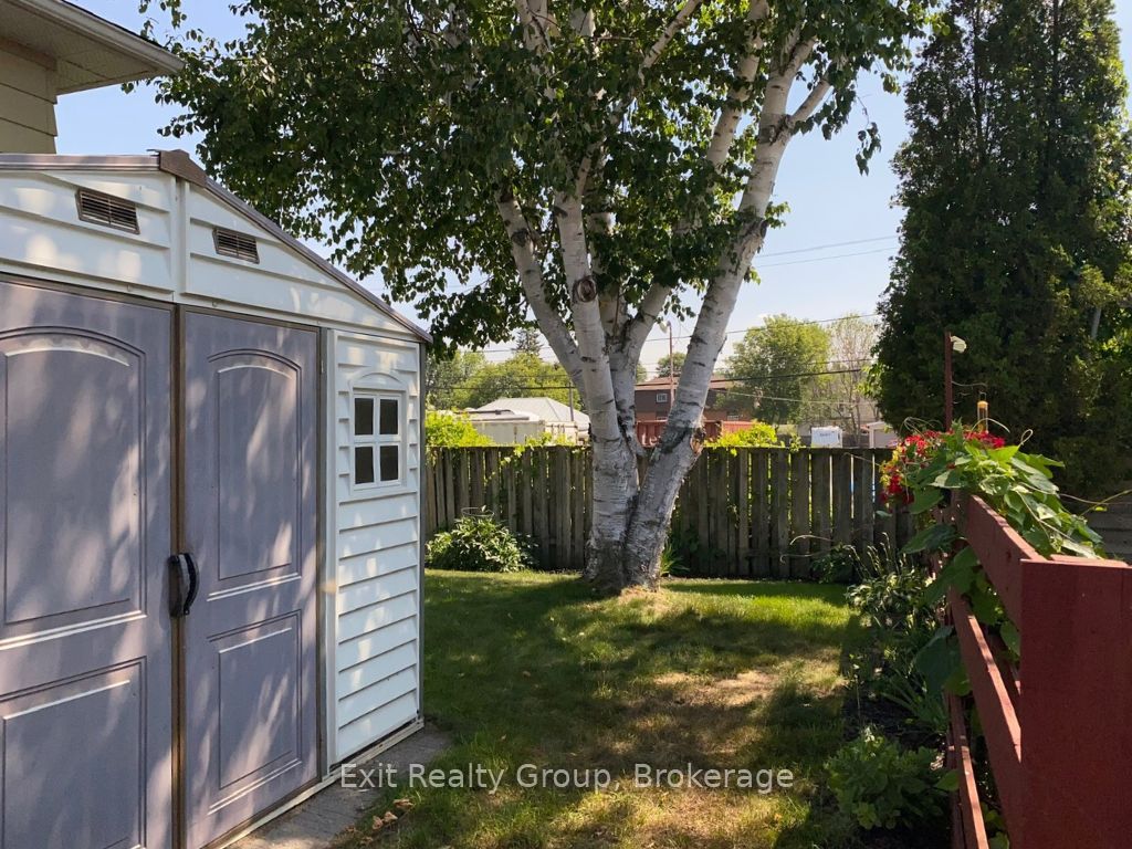 83 Centre Street Property Photo 43