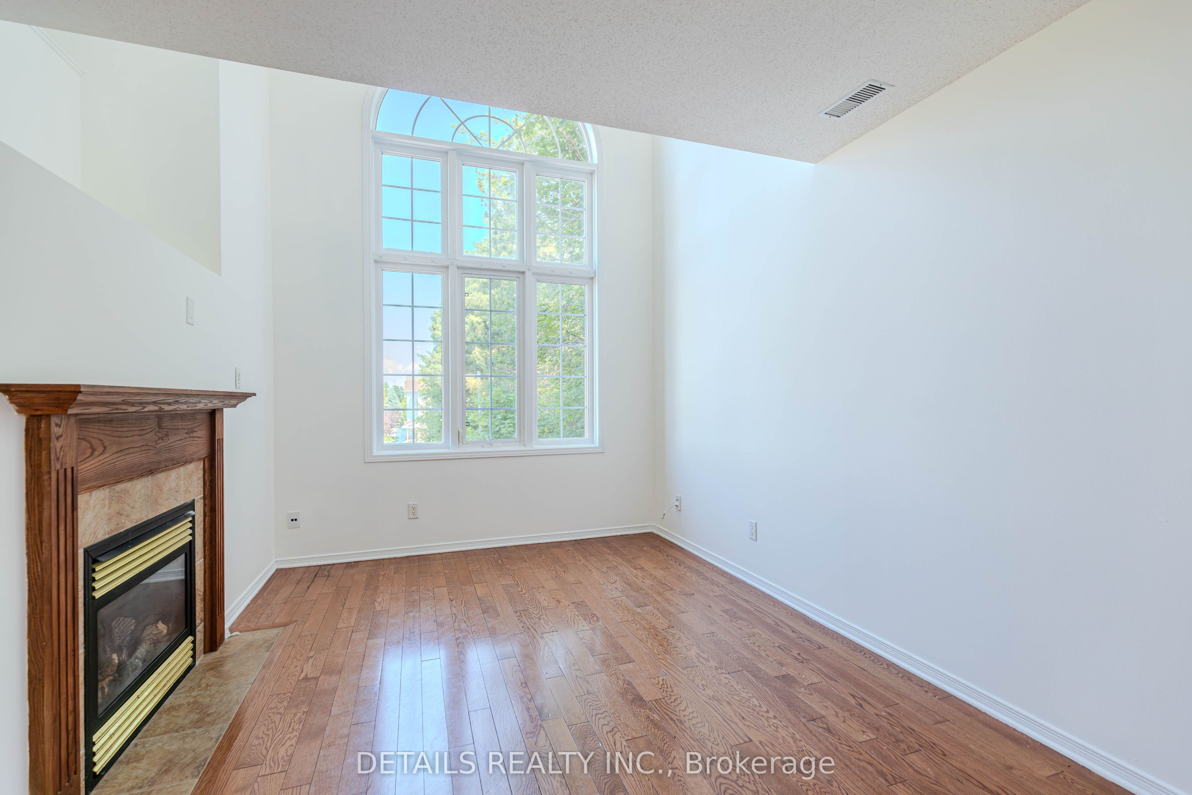 376 Wiffen Private 20 Property Photo 5