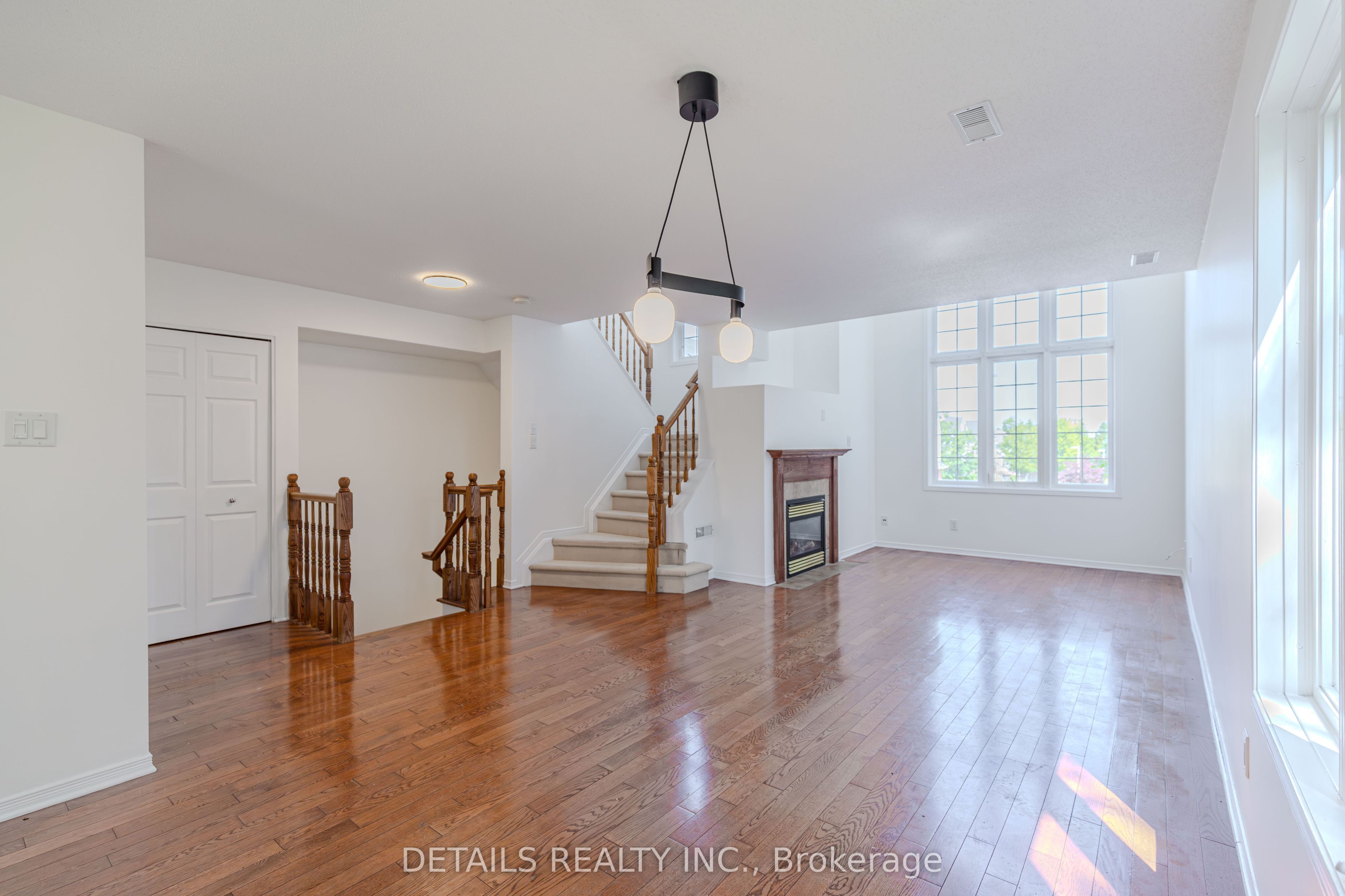 376 Wiffen Private 20 Property Photo 9