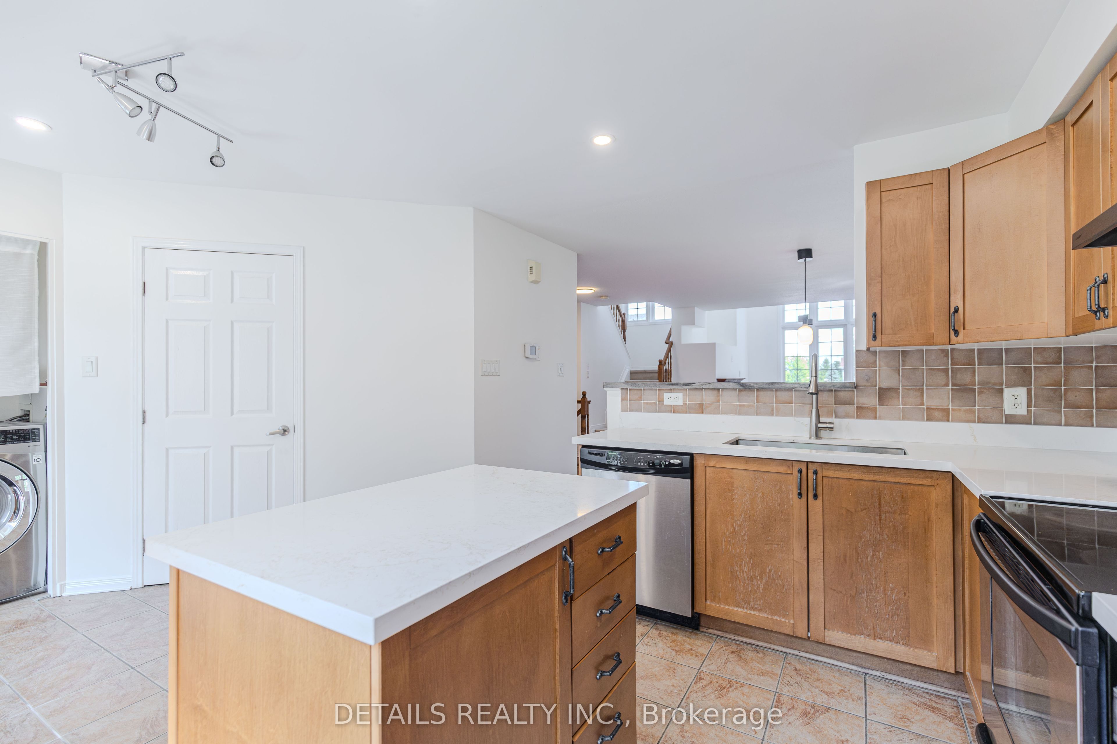 376 Wiffen Private 20 Property Photo 19
