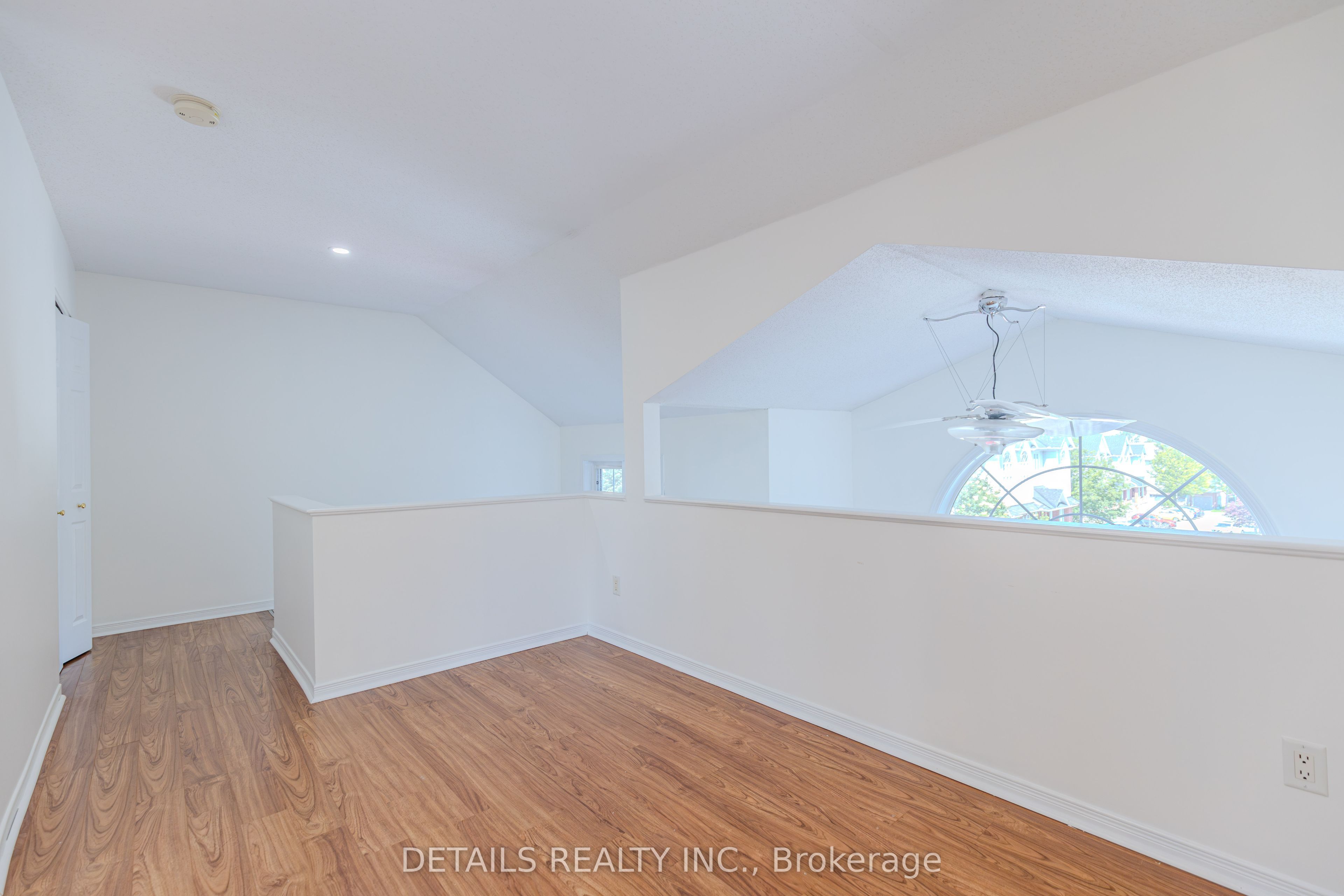 376 Wiffen Private 20 Property Photo 28