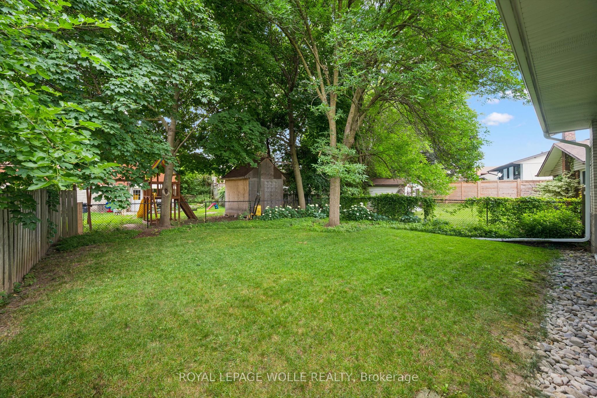 14 Ruskview Road Property Photo 41