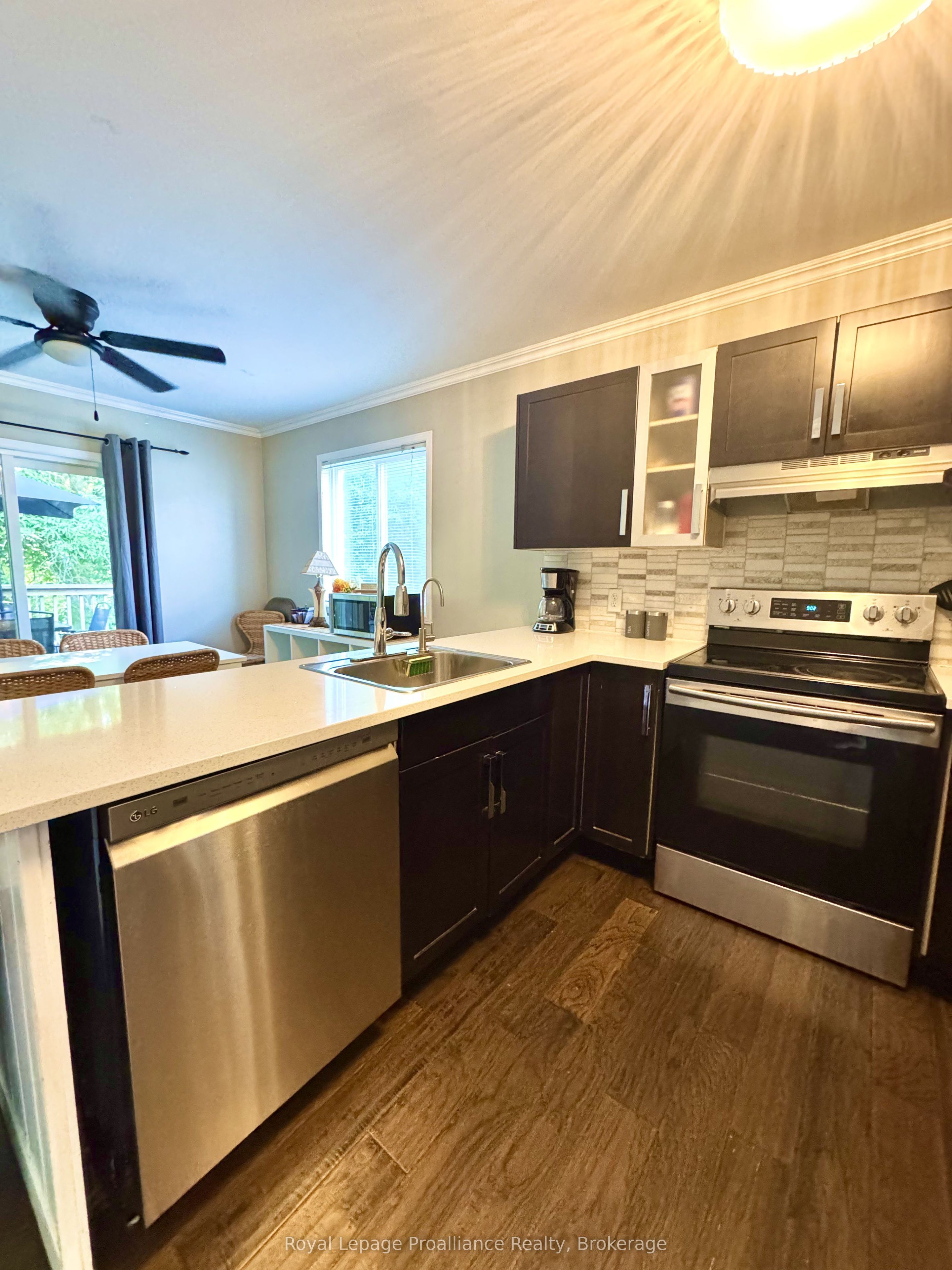 19 Briardale Boulevard Property Photo 10