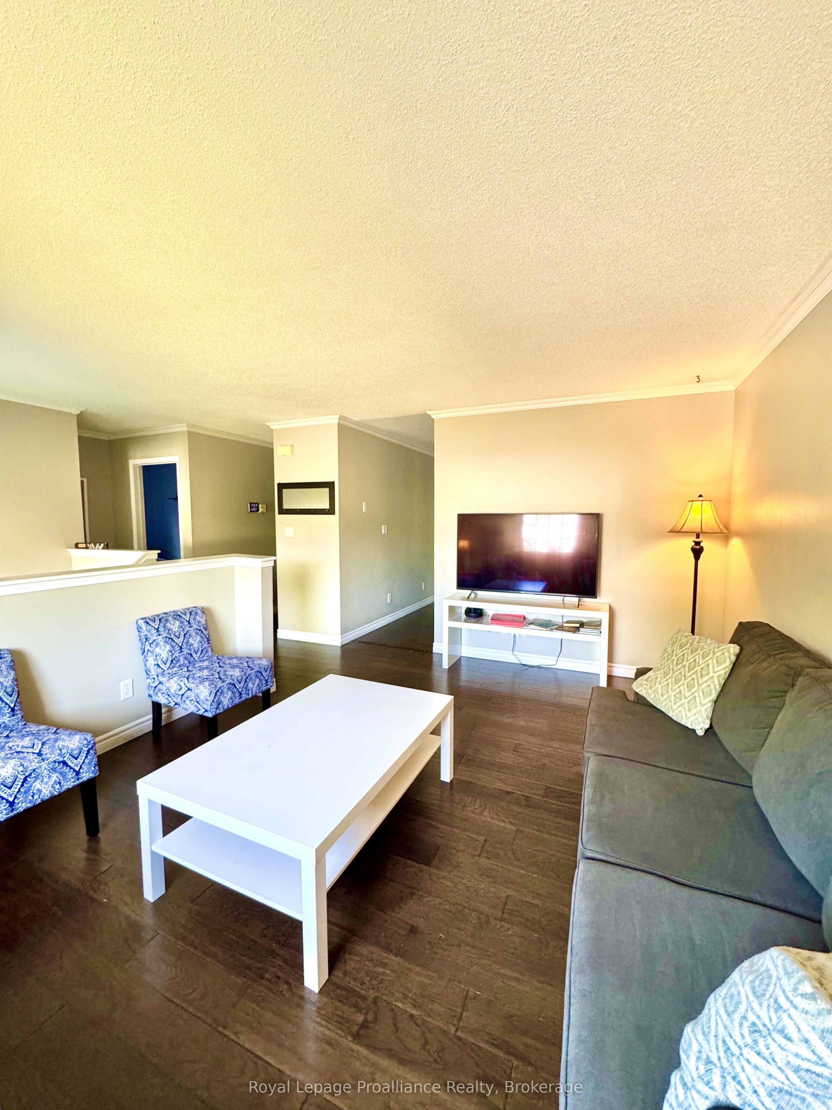 19 Briardale Boulevard Property Photo 16