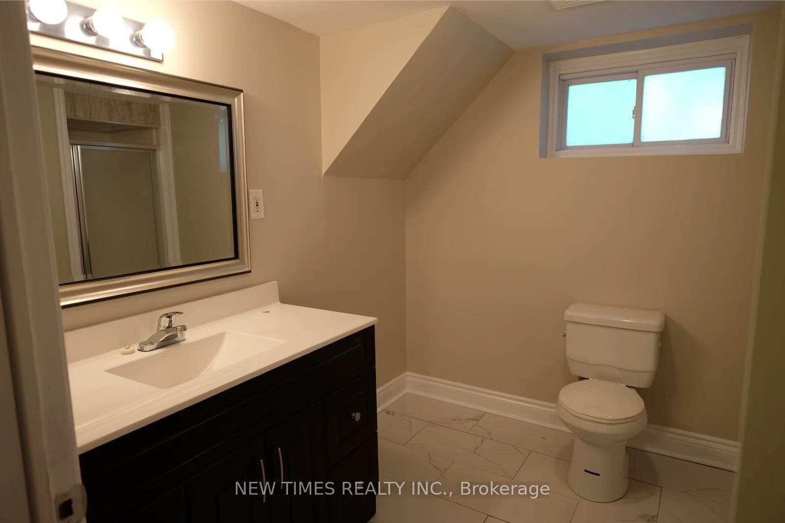 190 Glendale Avenue Property Photo 11