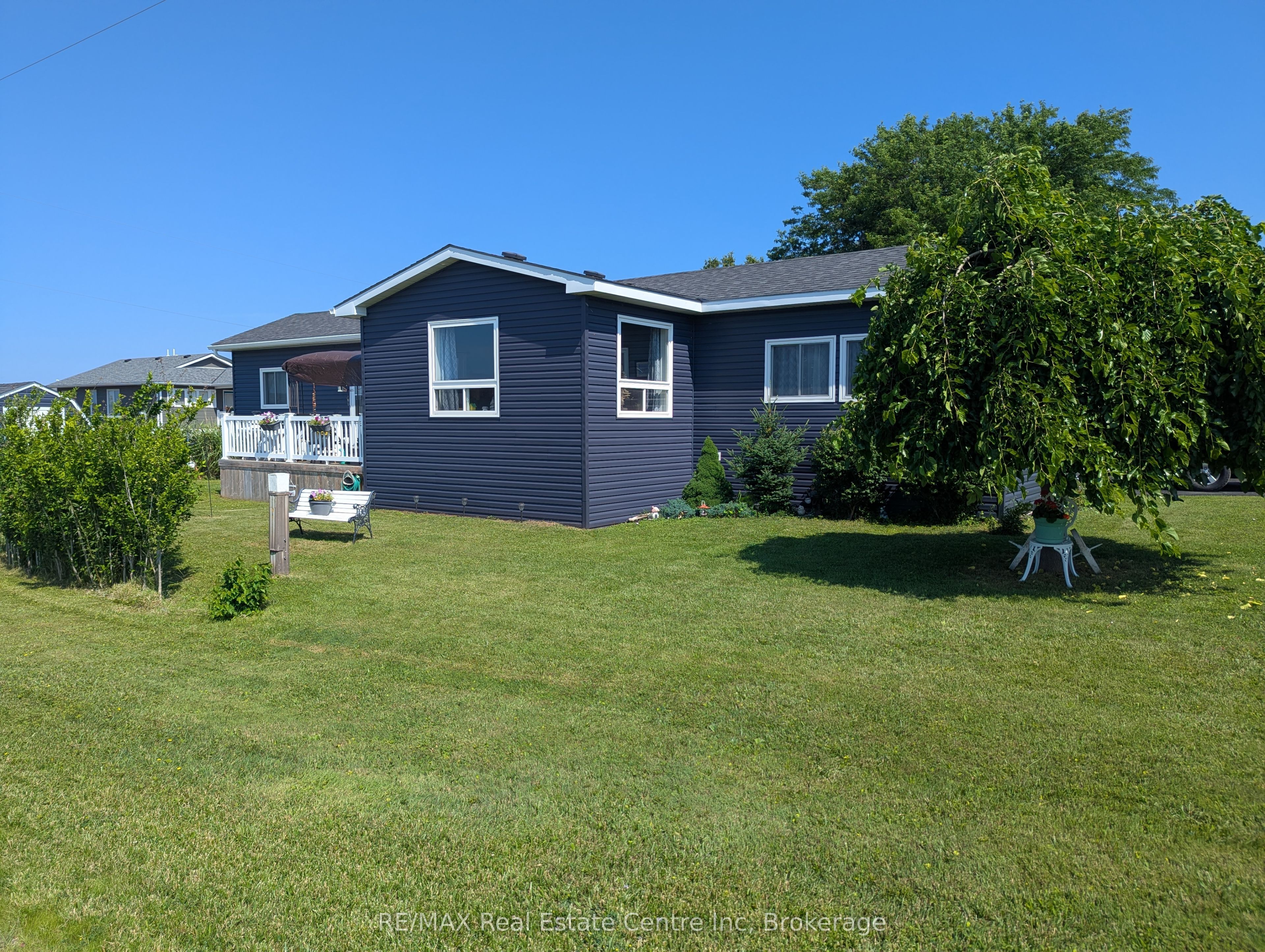 27 Cranberry Drive Property Photo 1