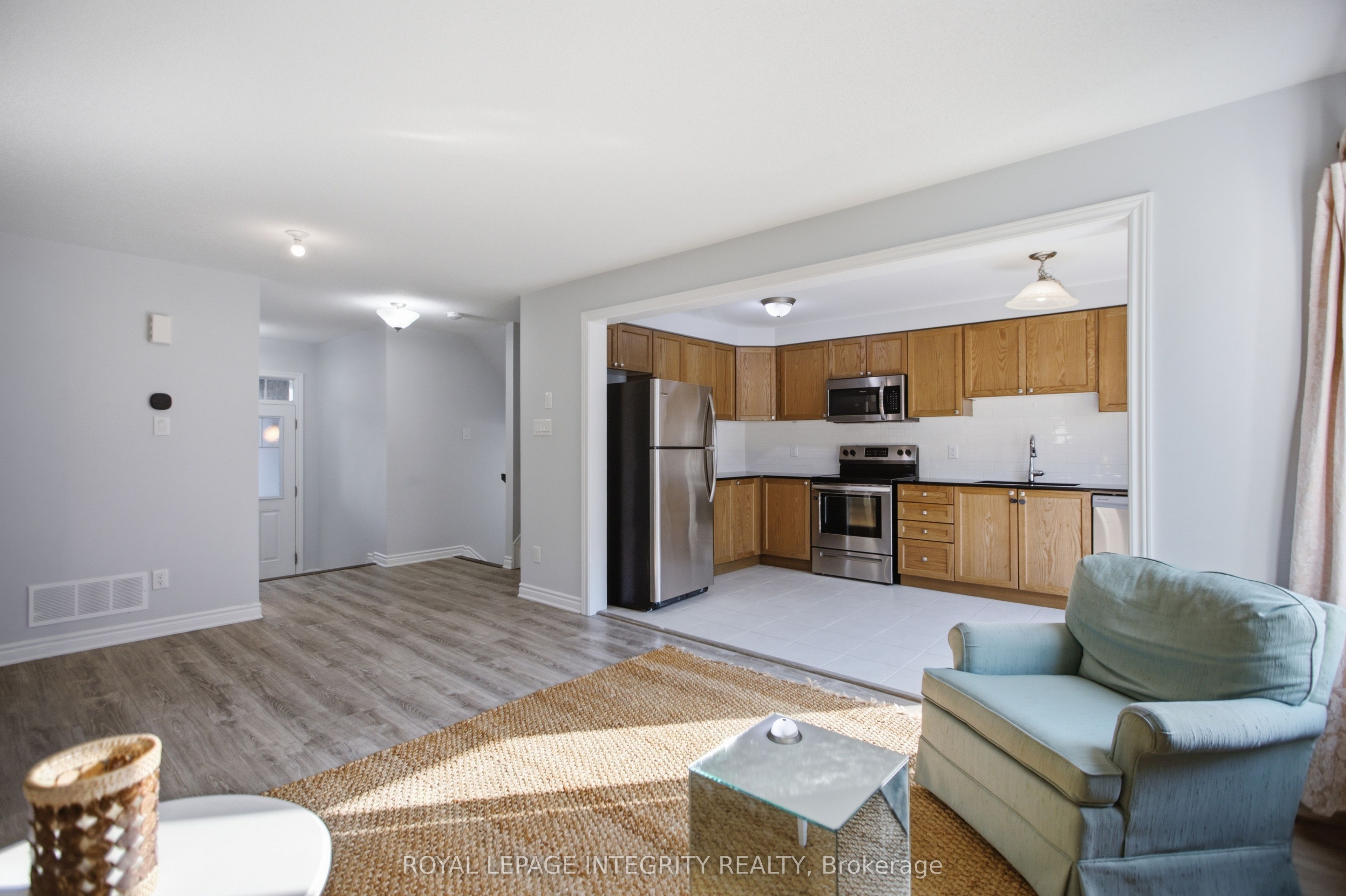 2235 Watercolours Way Property Photo 5