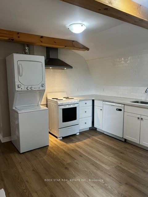 63 Dolphin Street Property Photo 6