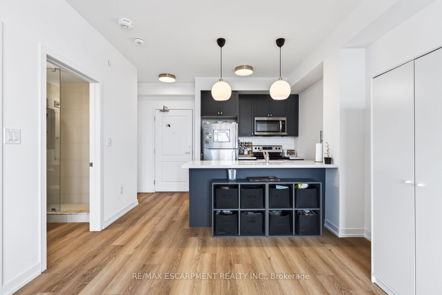 470 Dundas Street E 904 Property Photo 8