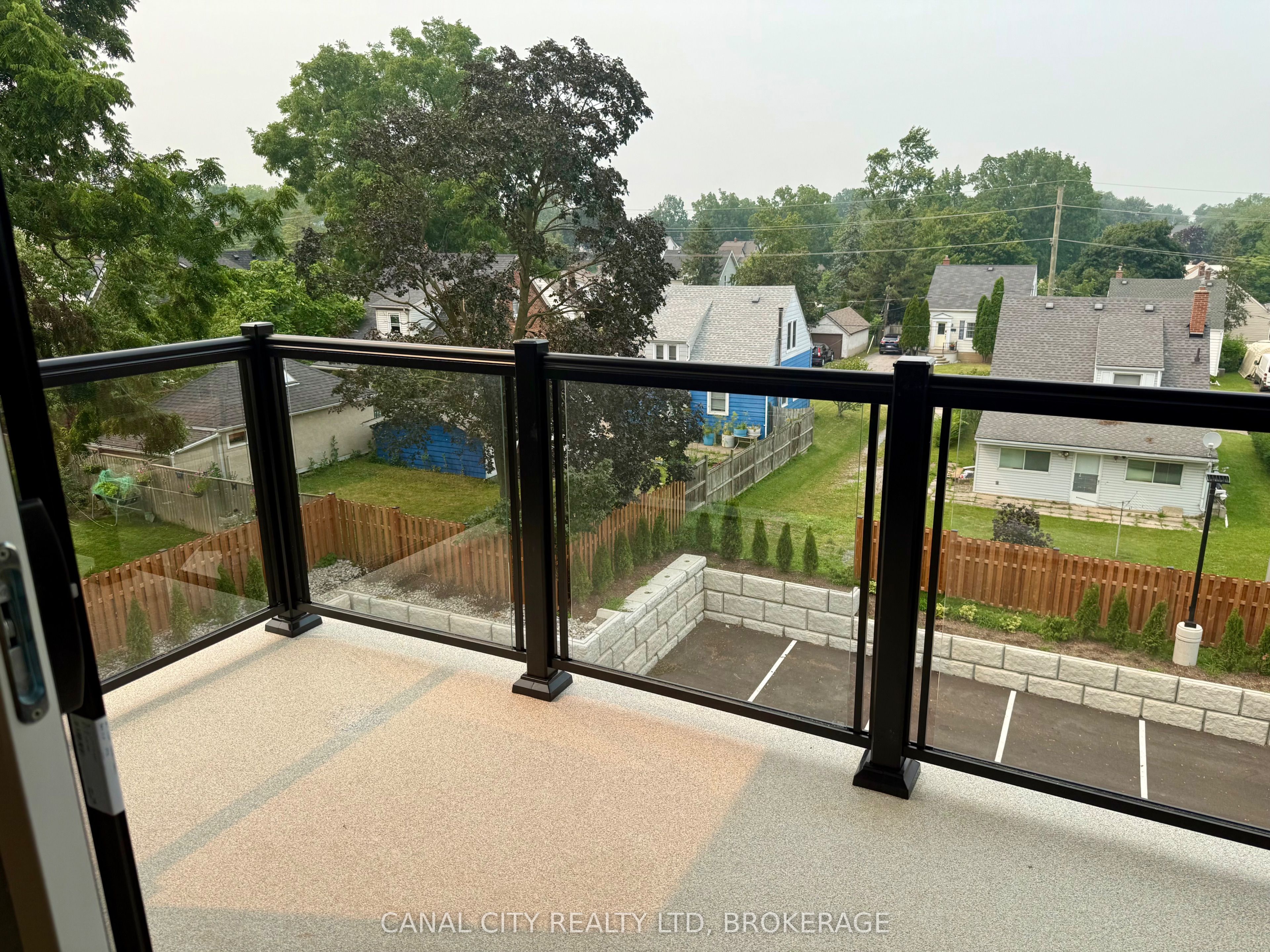 8 Hutt Lane 407 Property Photo 28