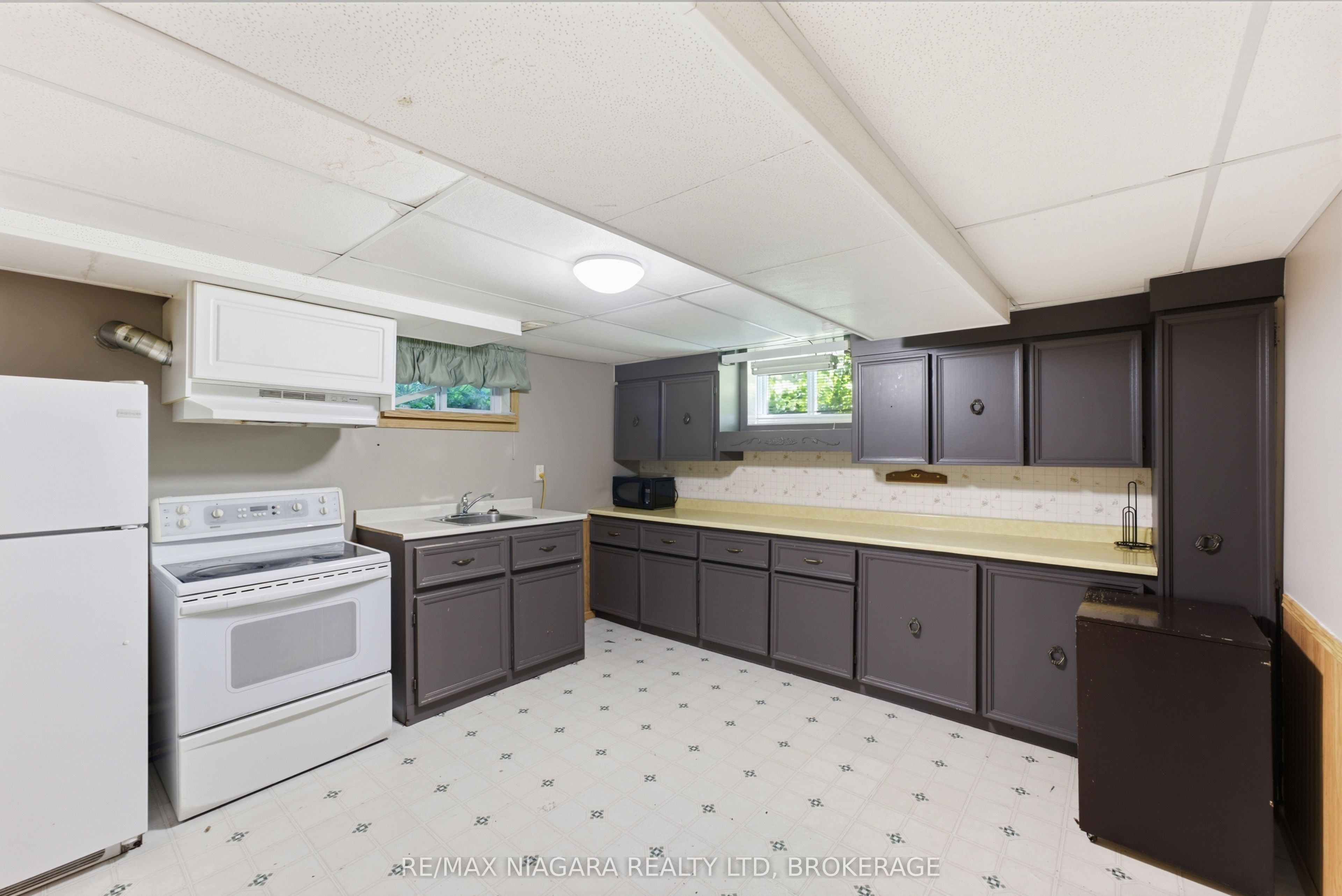 6479 Brock Street Property Photo 19