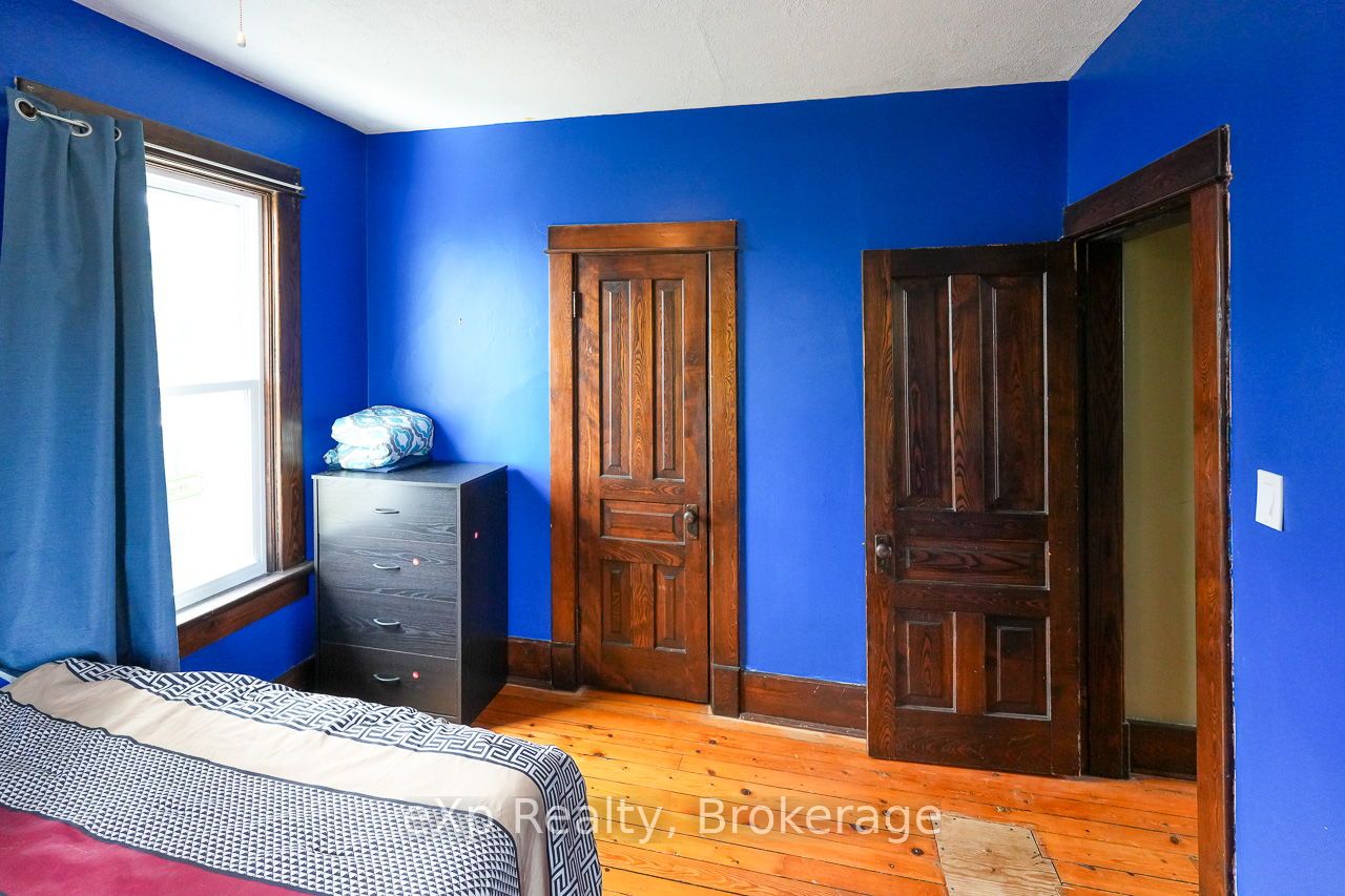 79 Albert Street S Property Photo 21