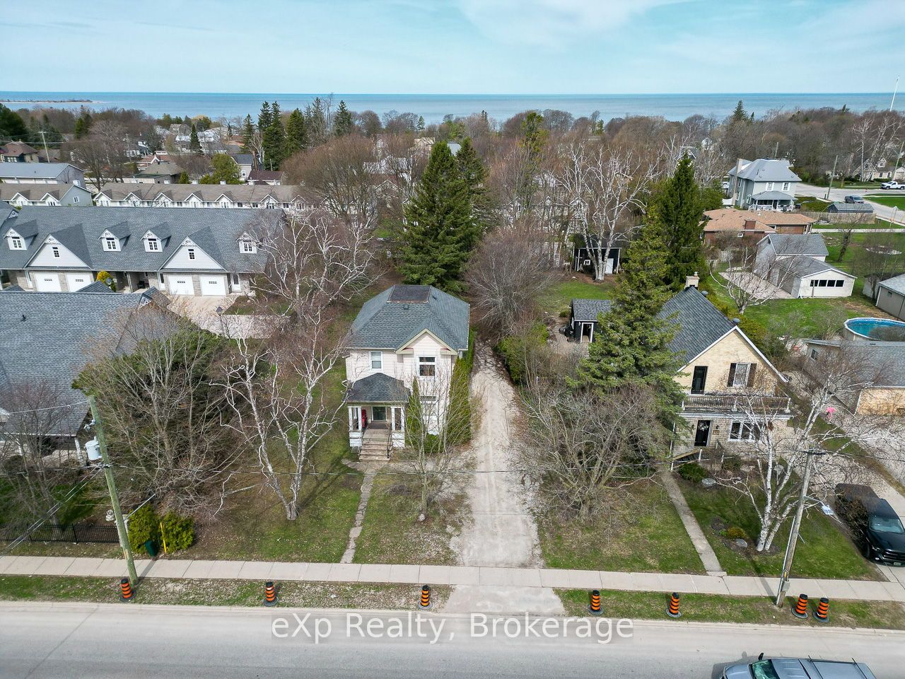 79 Albert Street S Property Photo 28