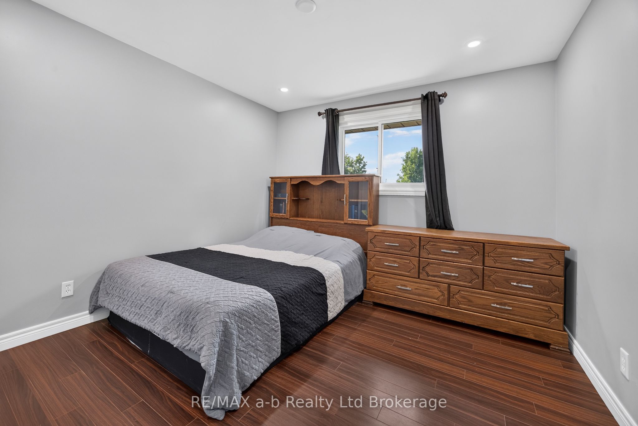 7 Marchant Street Property Photo 15