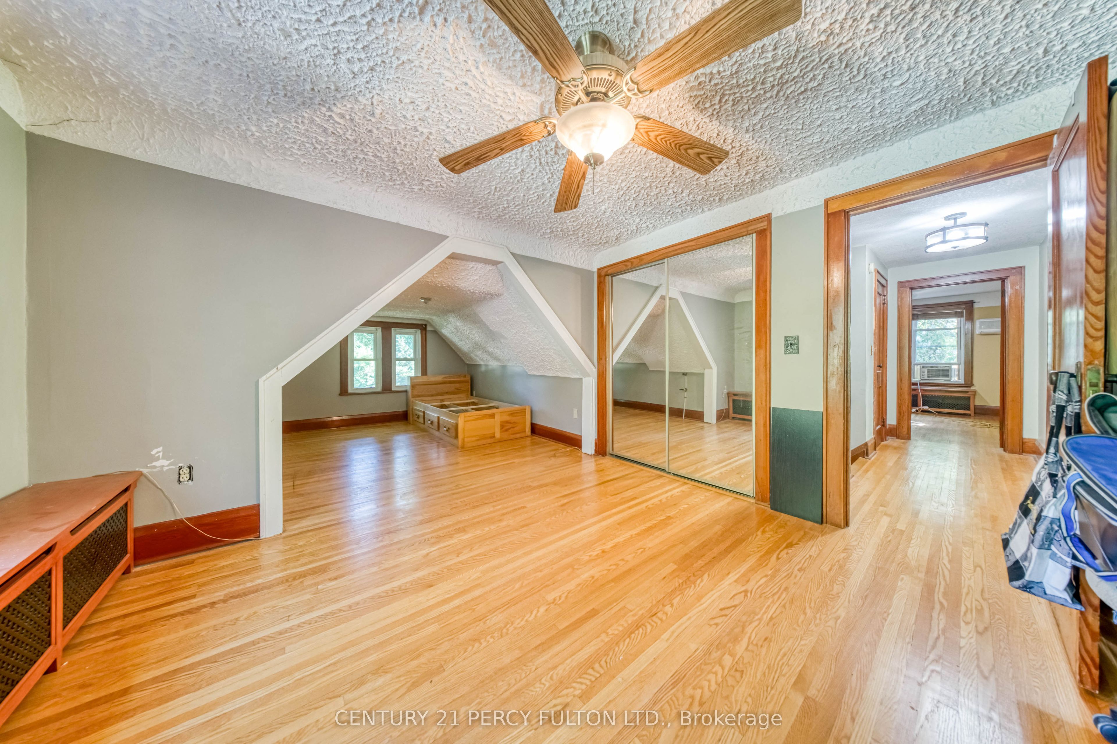 1853 Governors Road Property Photo 25