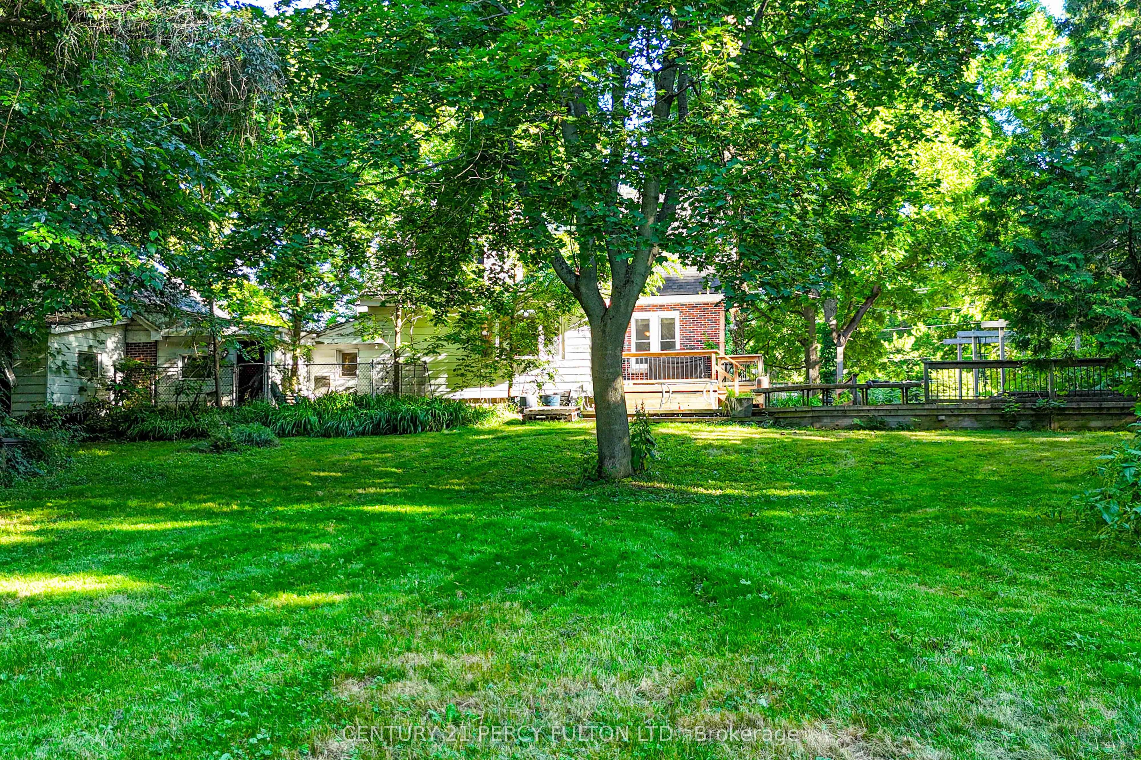 1853 Governors Road Property Photo 43