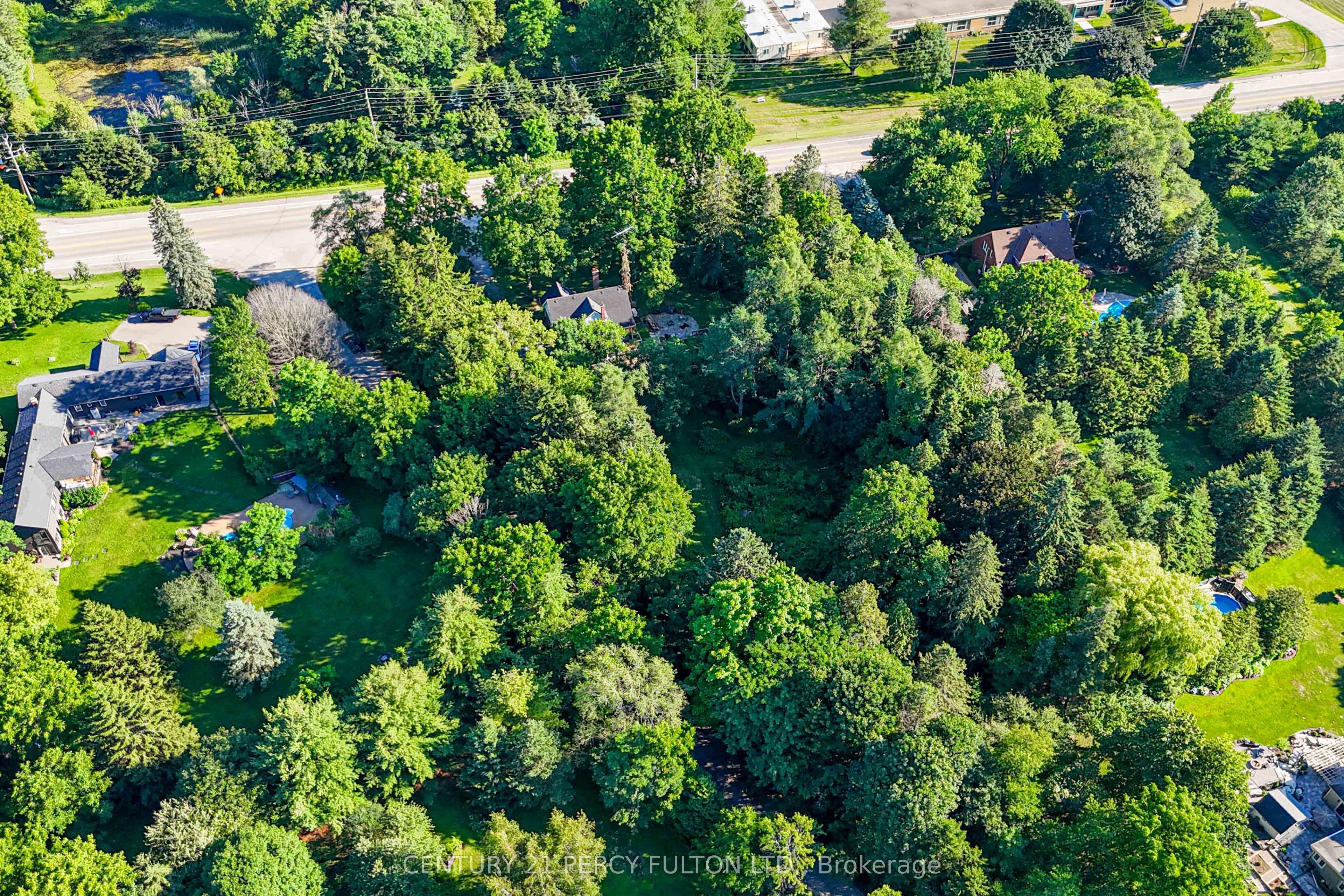1853 Governors Road Property Photo 46