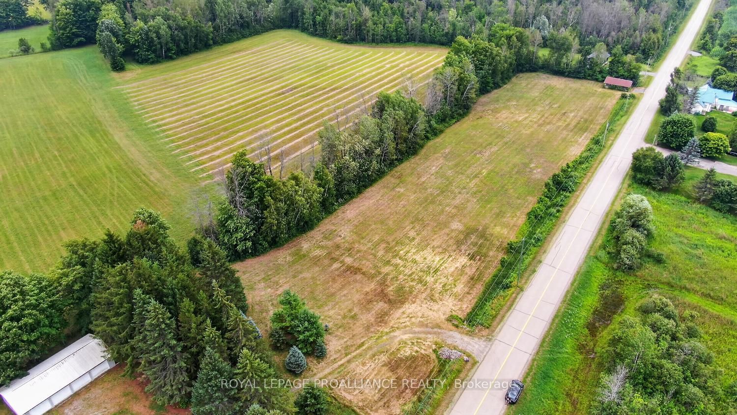 6401- A 6th Concession Road Property Photo 4