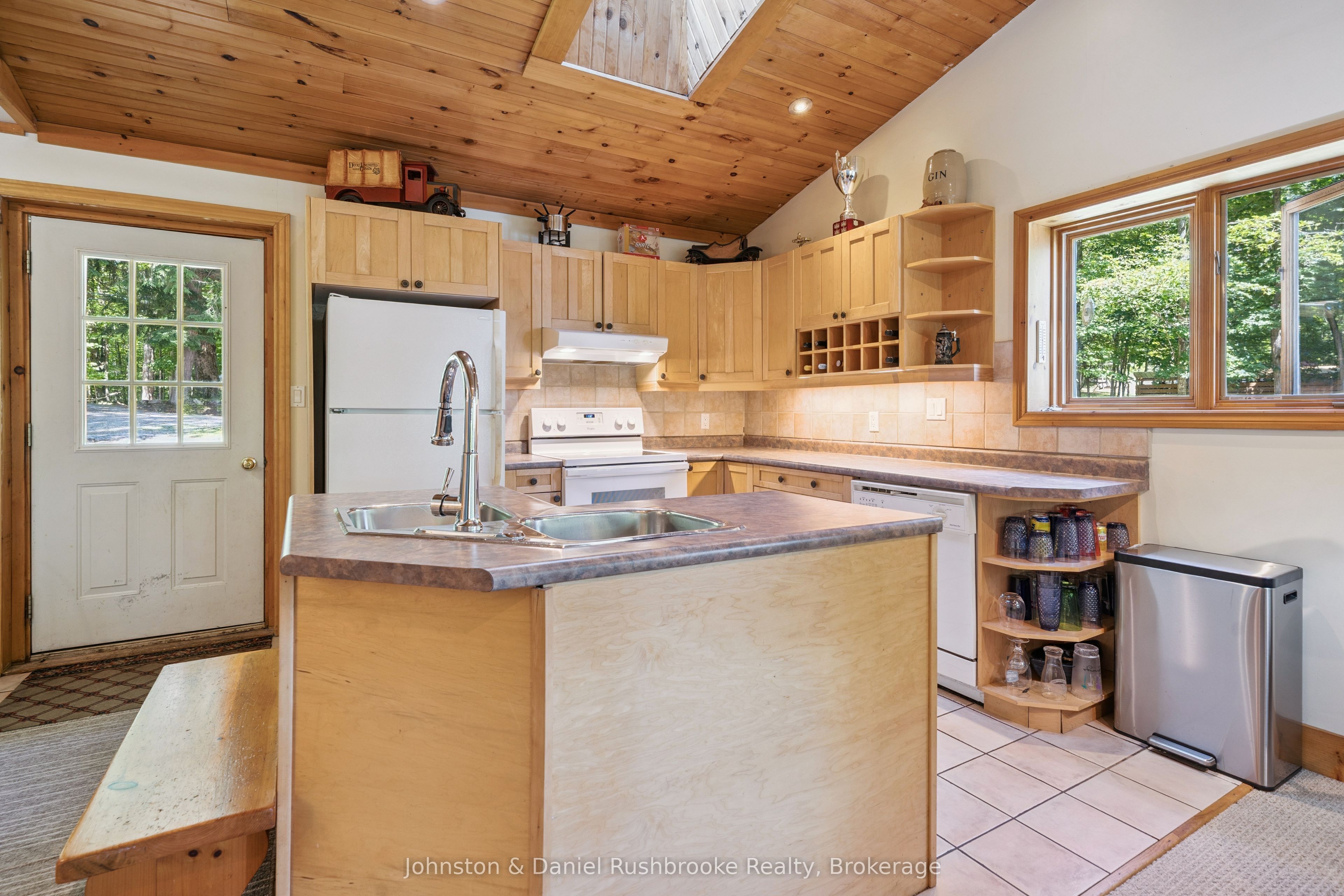 1155 Stephen Road 8 Property Photo 10