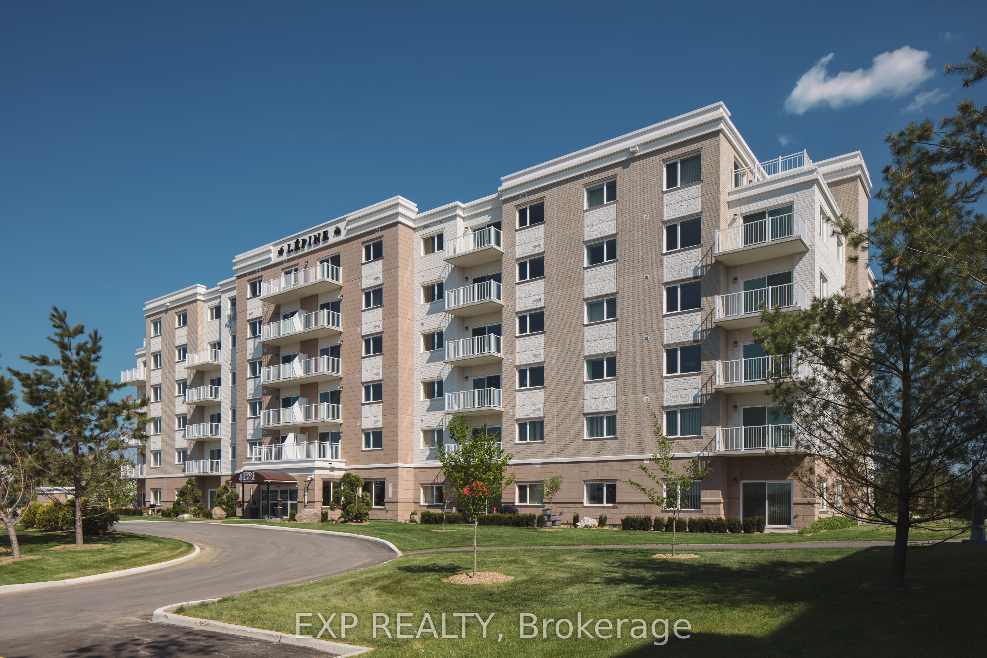 459 BARNET Boulevard B603 Property Photo 1