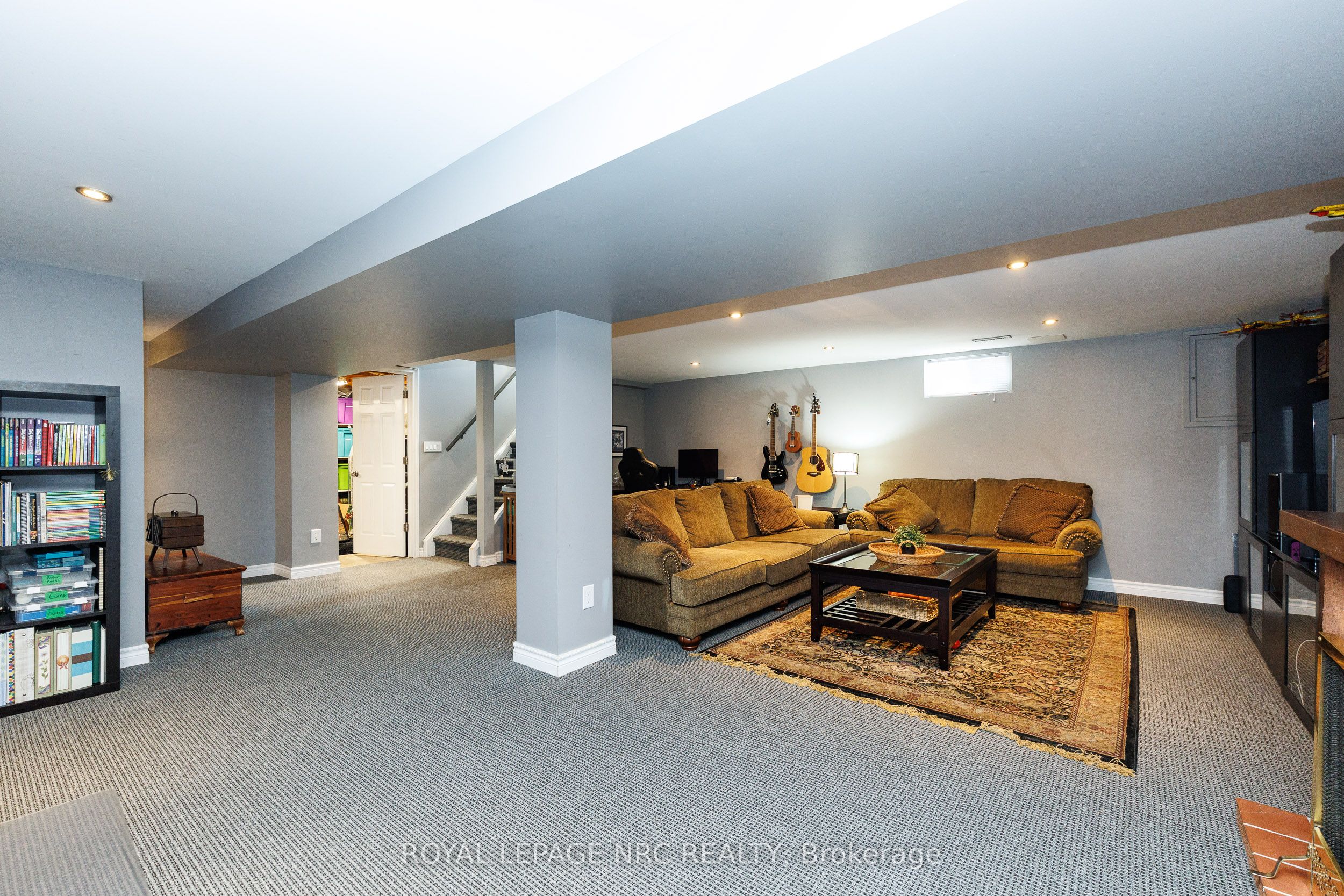 8025 Michael Street Property Photo 25