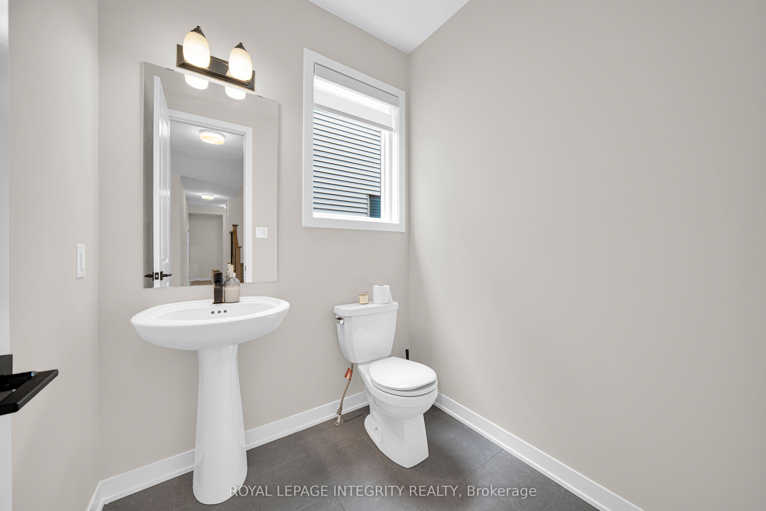 804 Tincture Place Property Photo 5