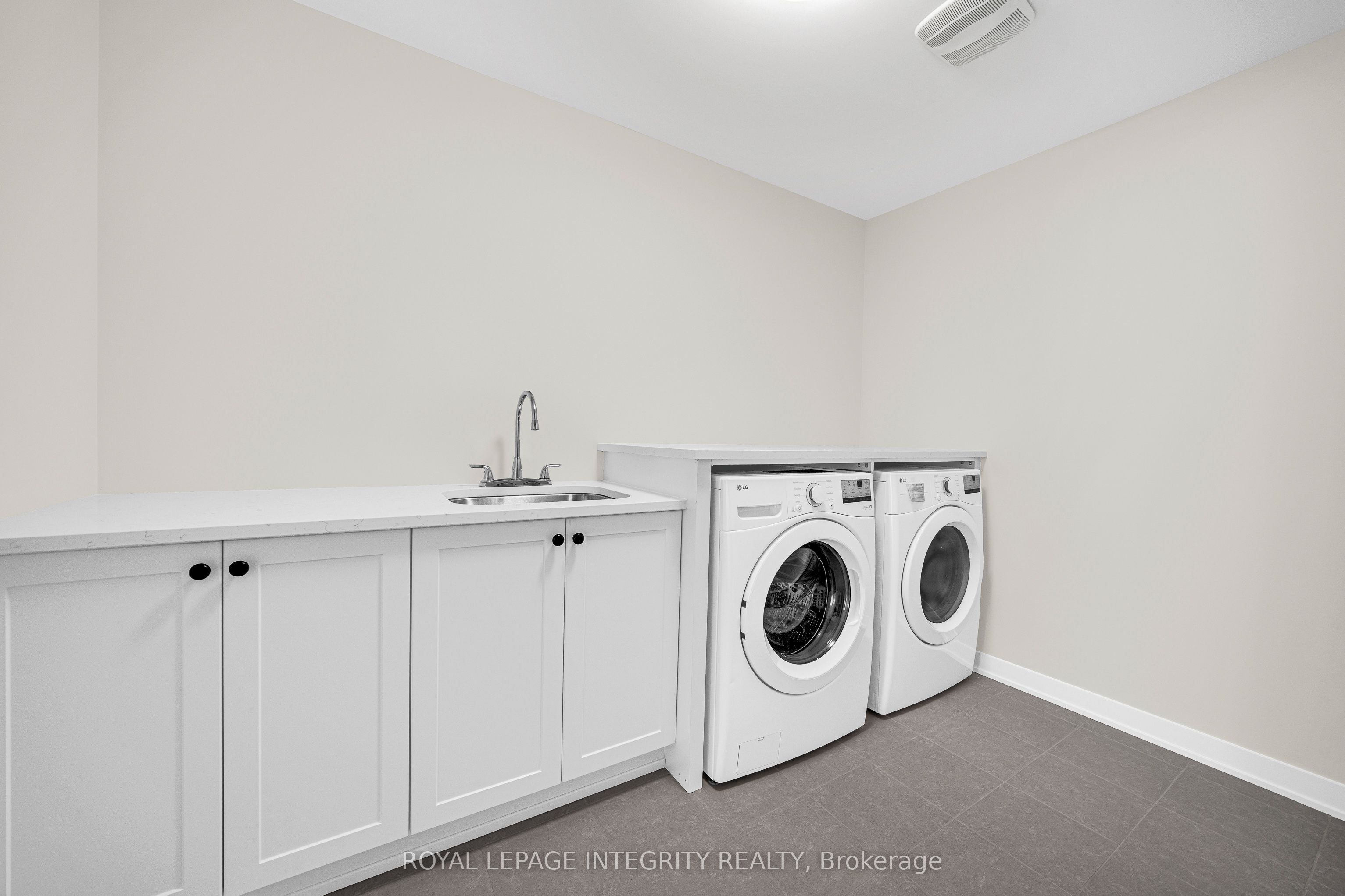 804 Tincture Place Property Photo 41