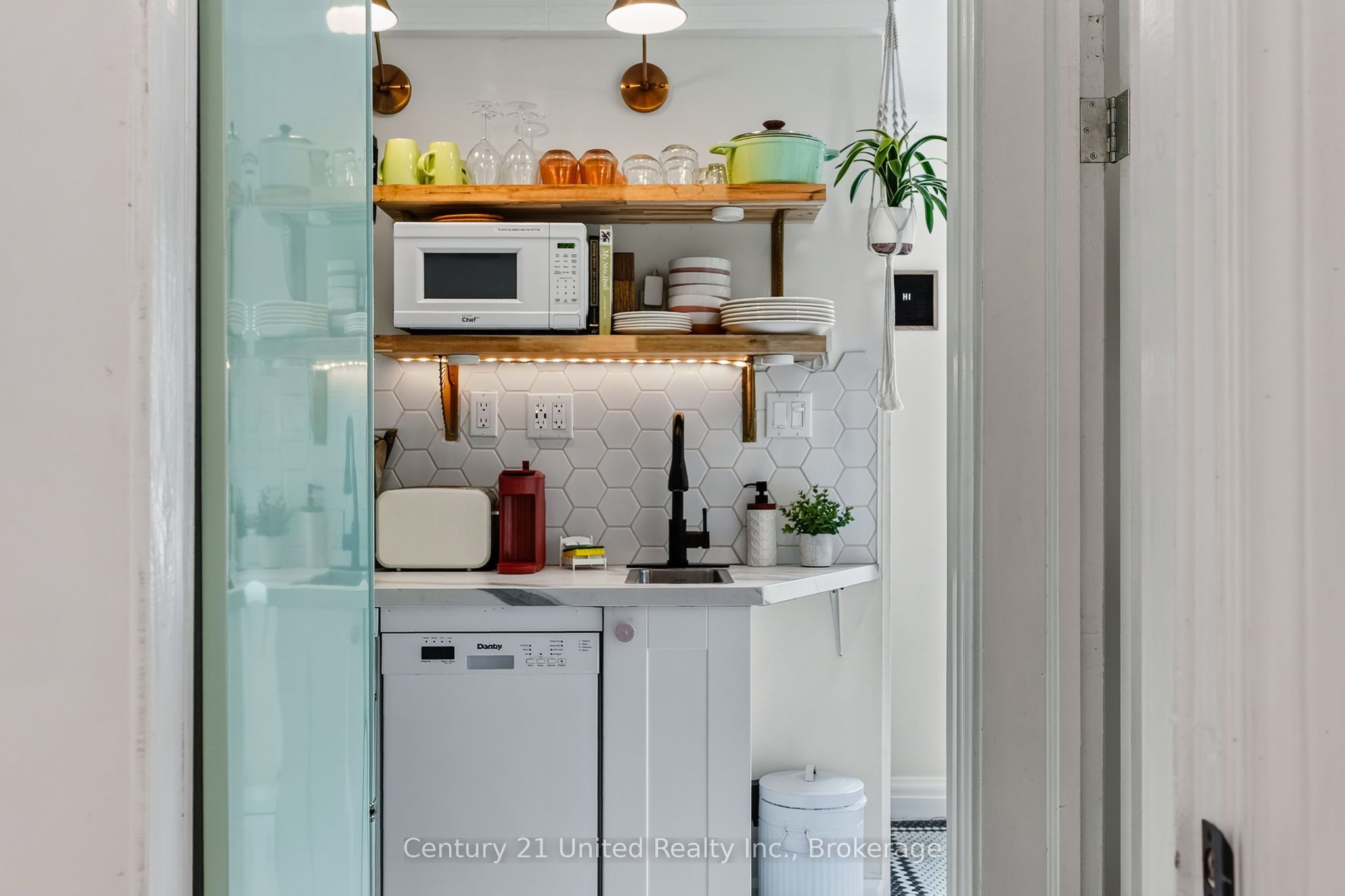 182 Durham Street Property Photo 10