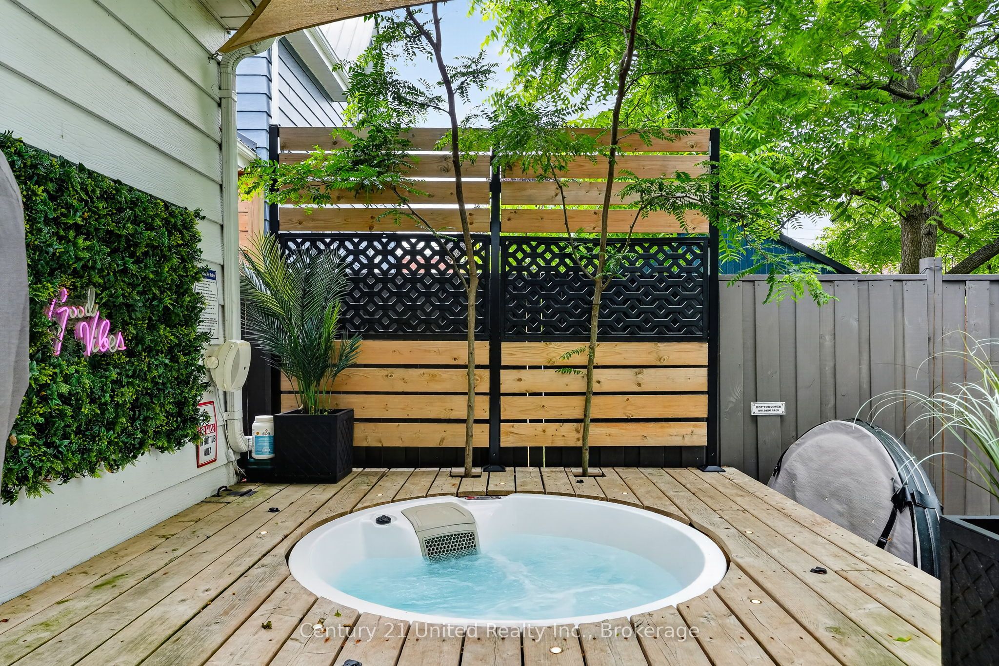 182 Durham Street Property Photo 37