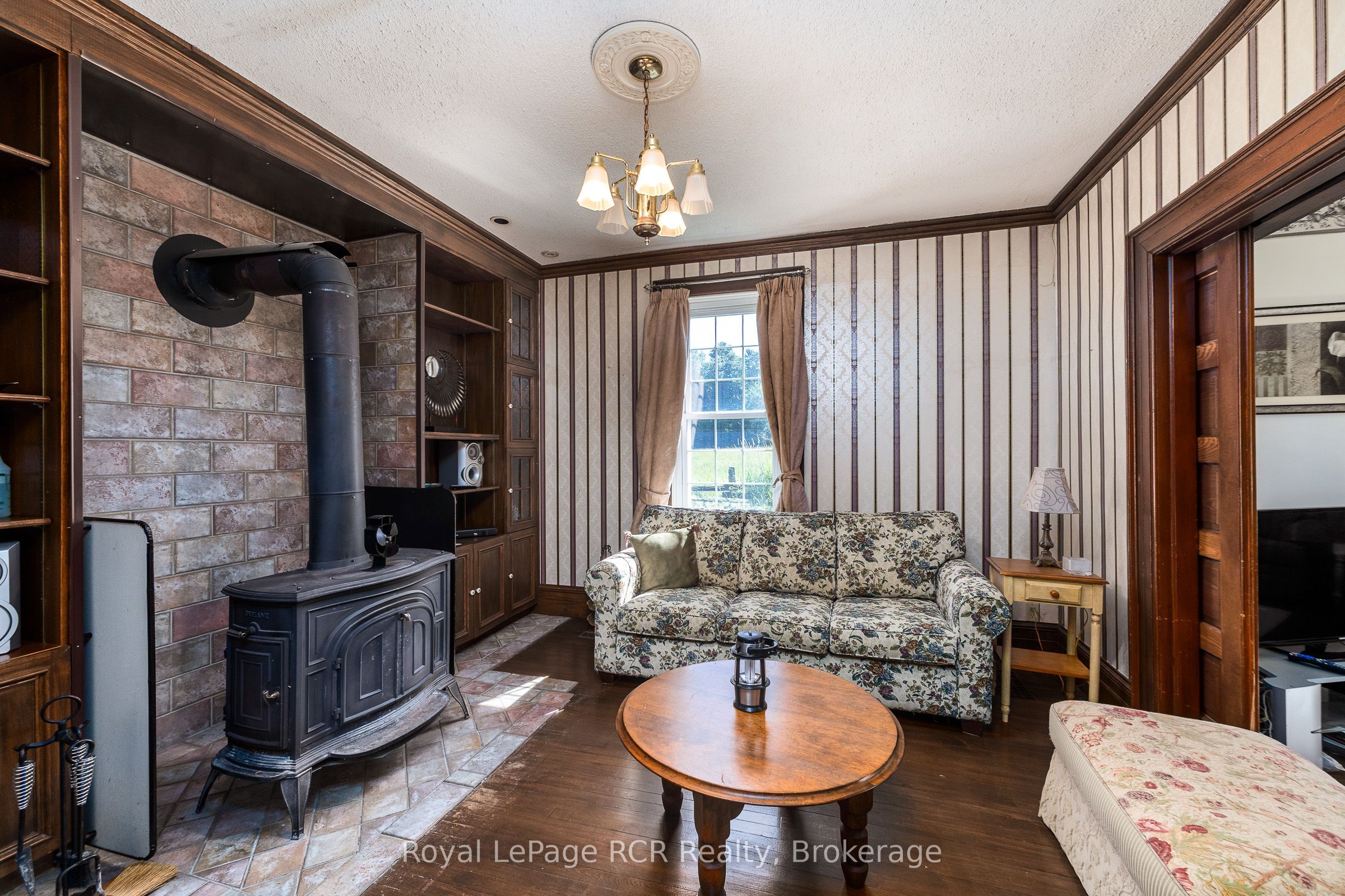404683 Grey Road 4 Property Photo 11