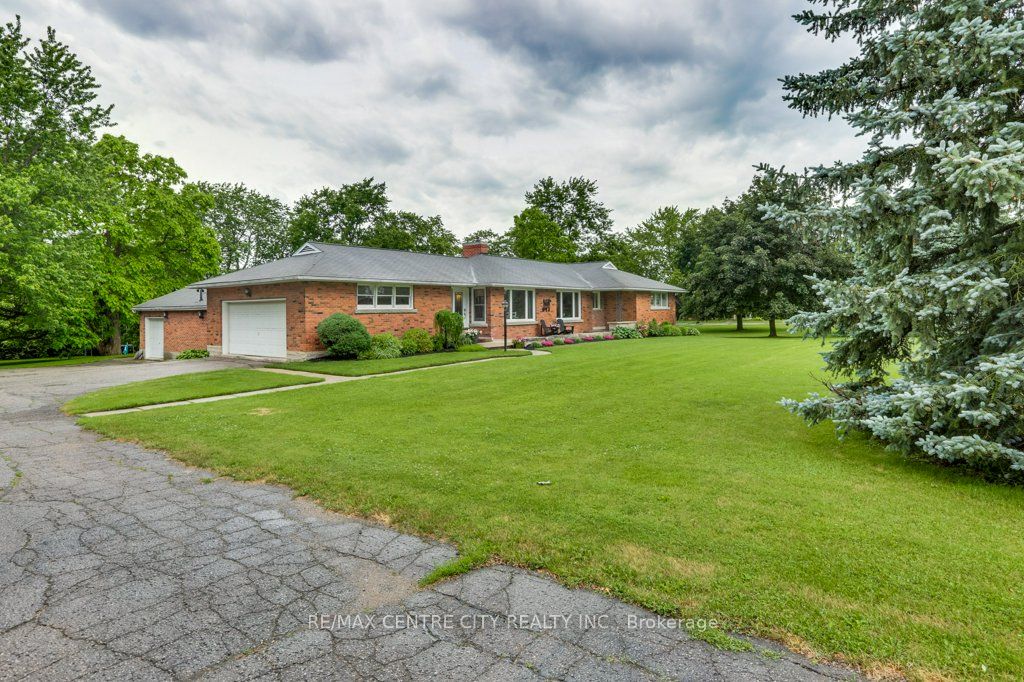 196873 19th Line Property Photo 6