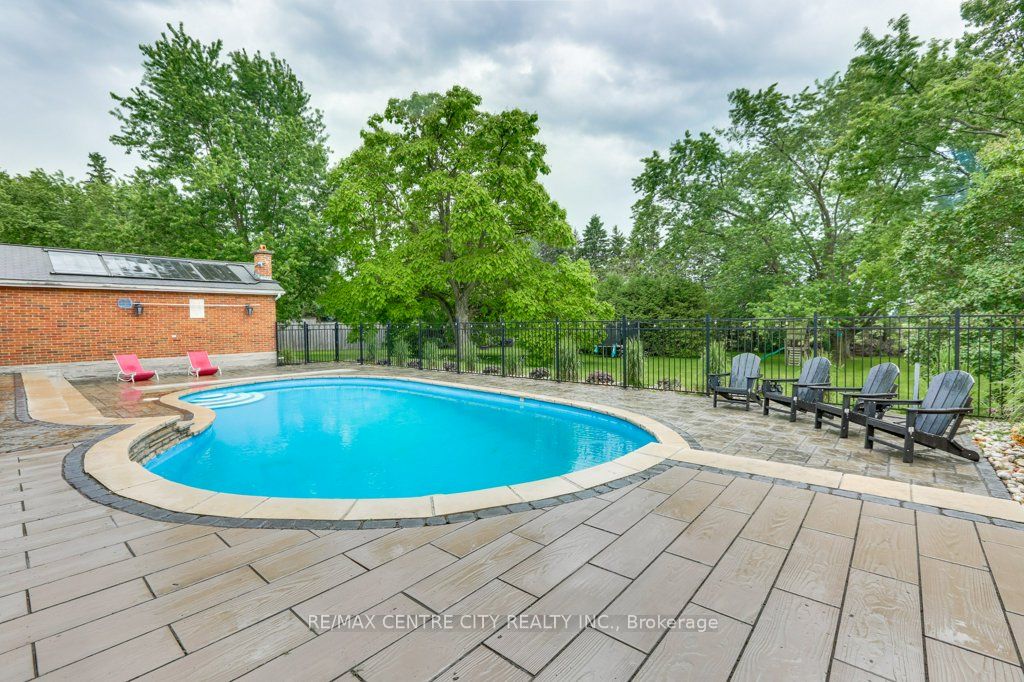 196873 19th Line Property Photo 11