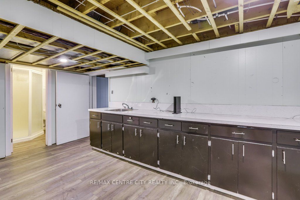 196873 19th Line Property Photo 37