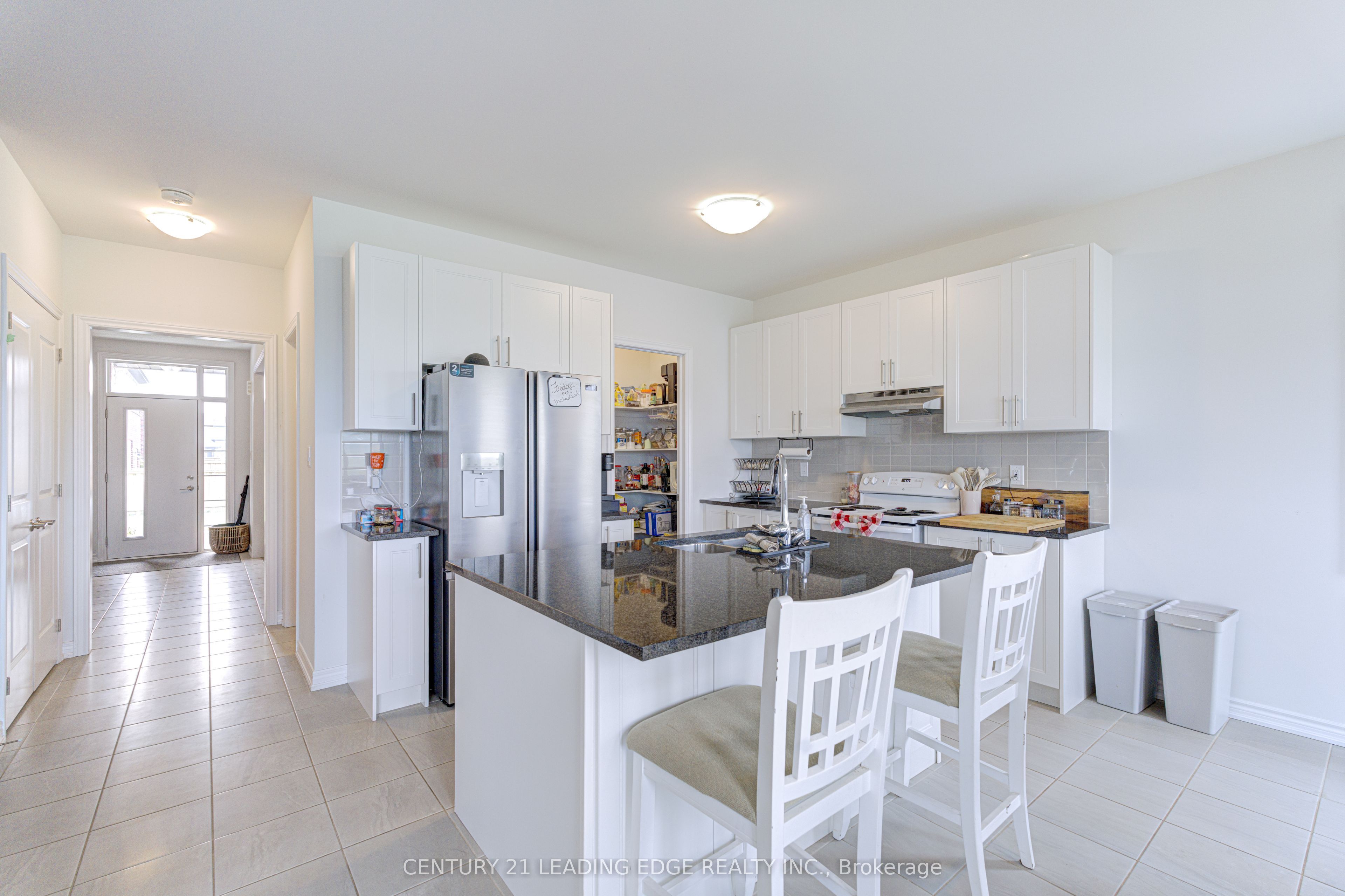 96 Shoreview Drive Property Photo 8