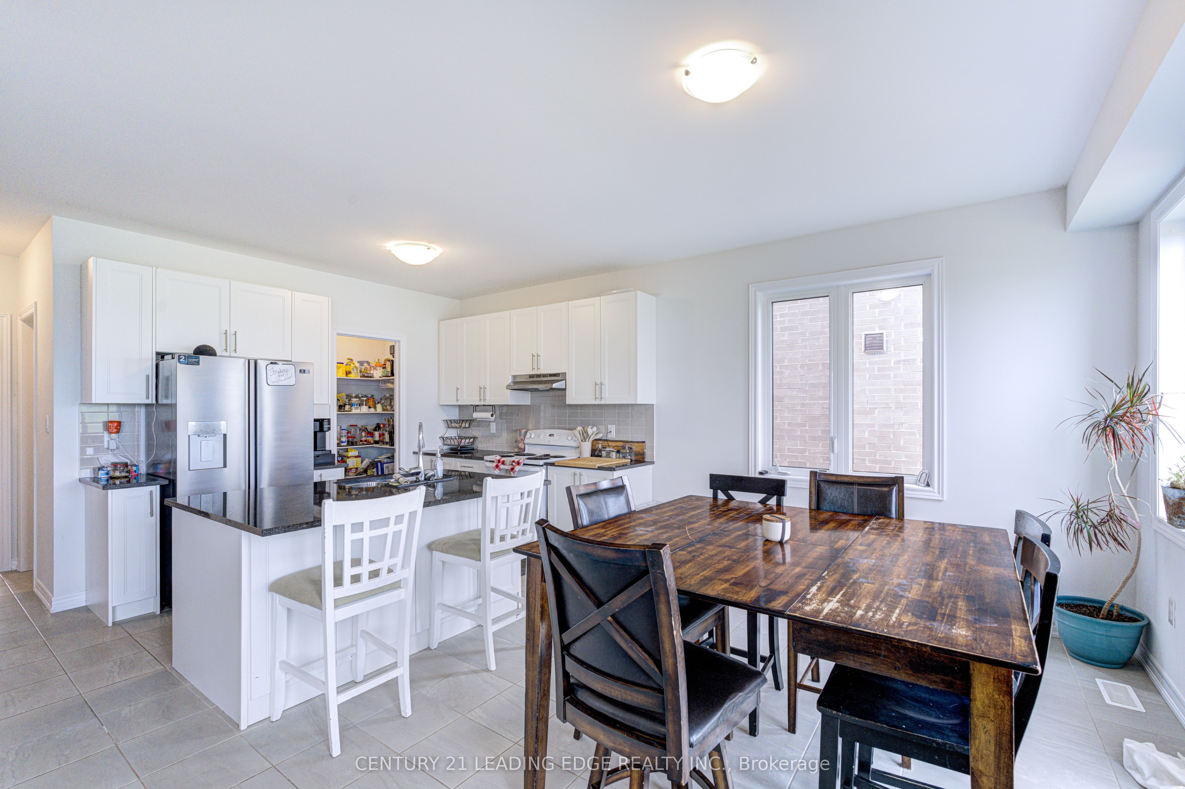 96 Shoreview Drive Property Photo 12