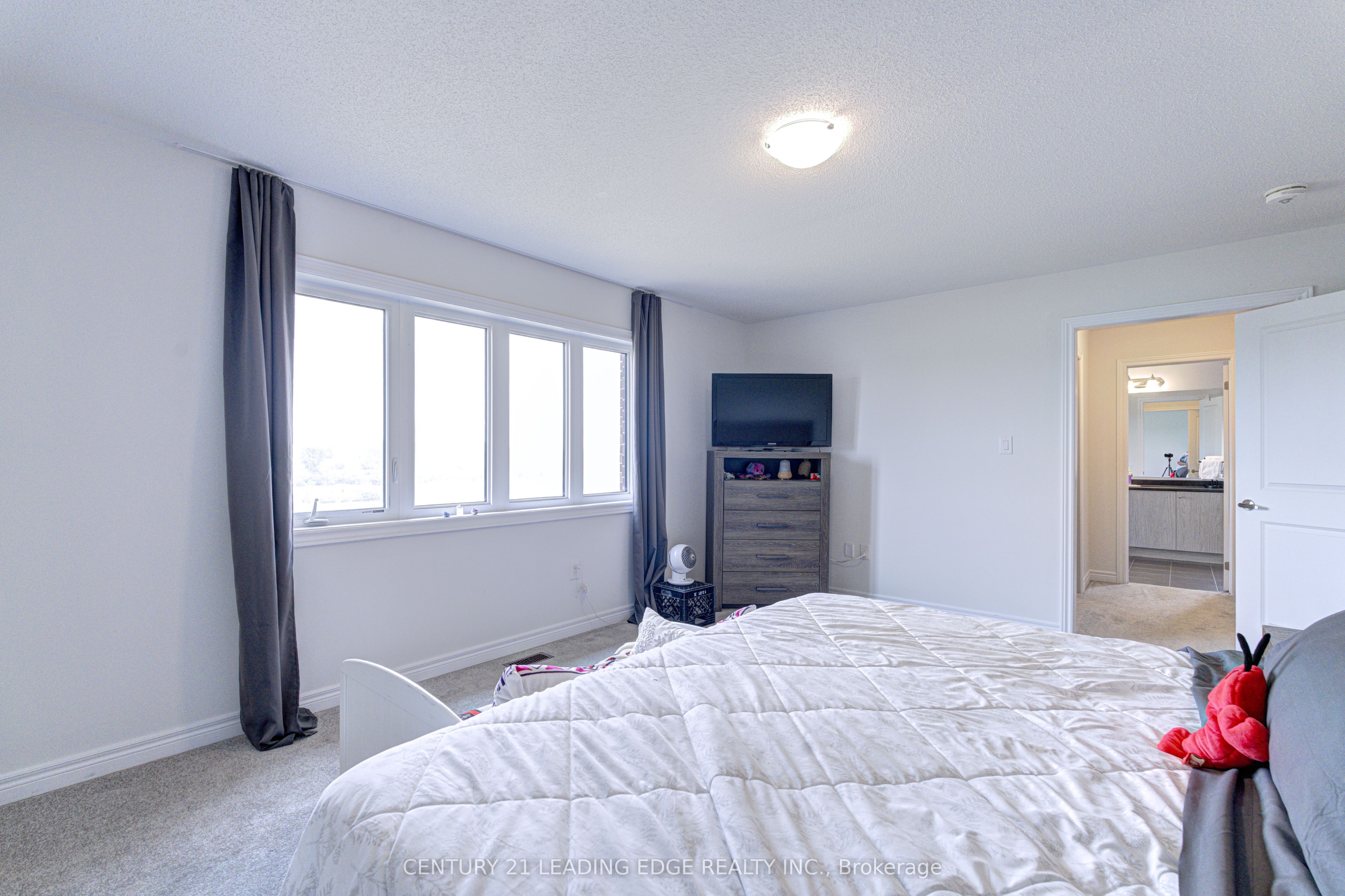 96 Shoreview Drive Property Photo 14