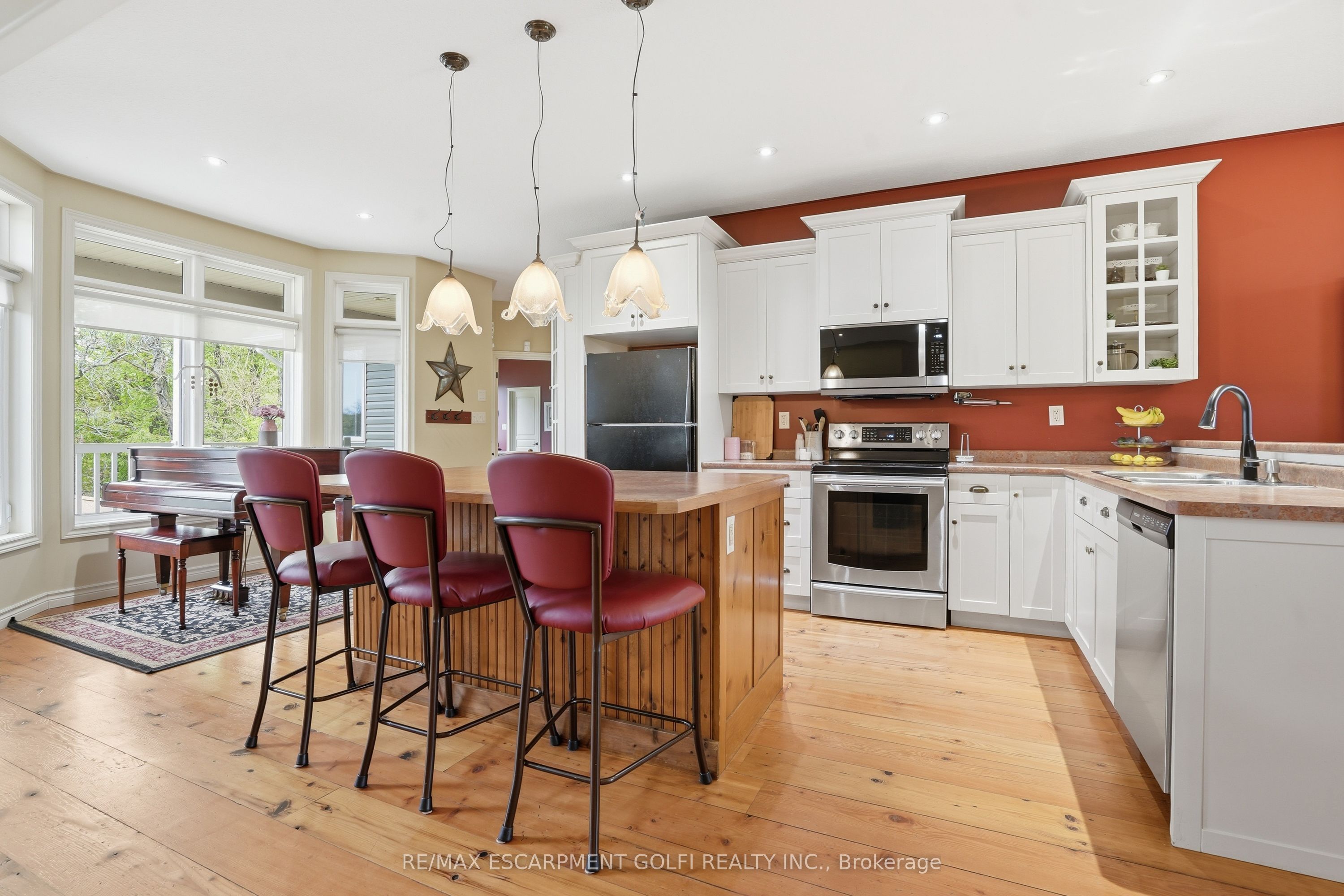 461 Tice Road Property Photo 17