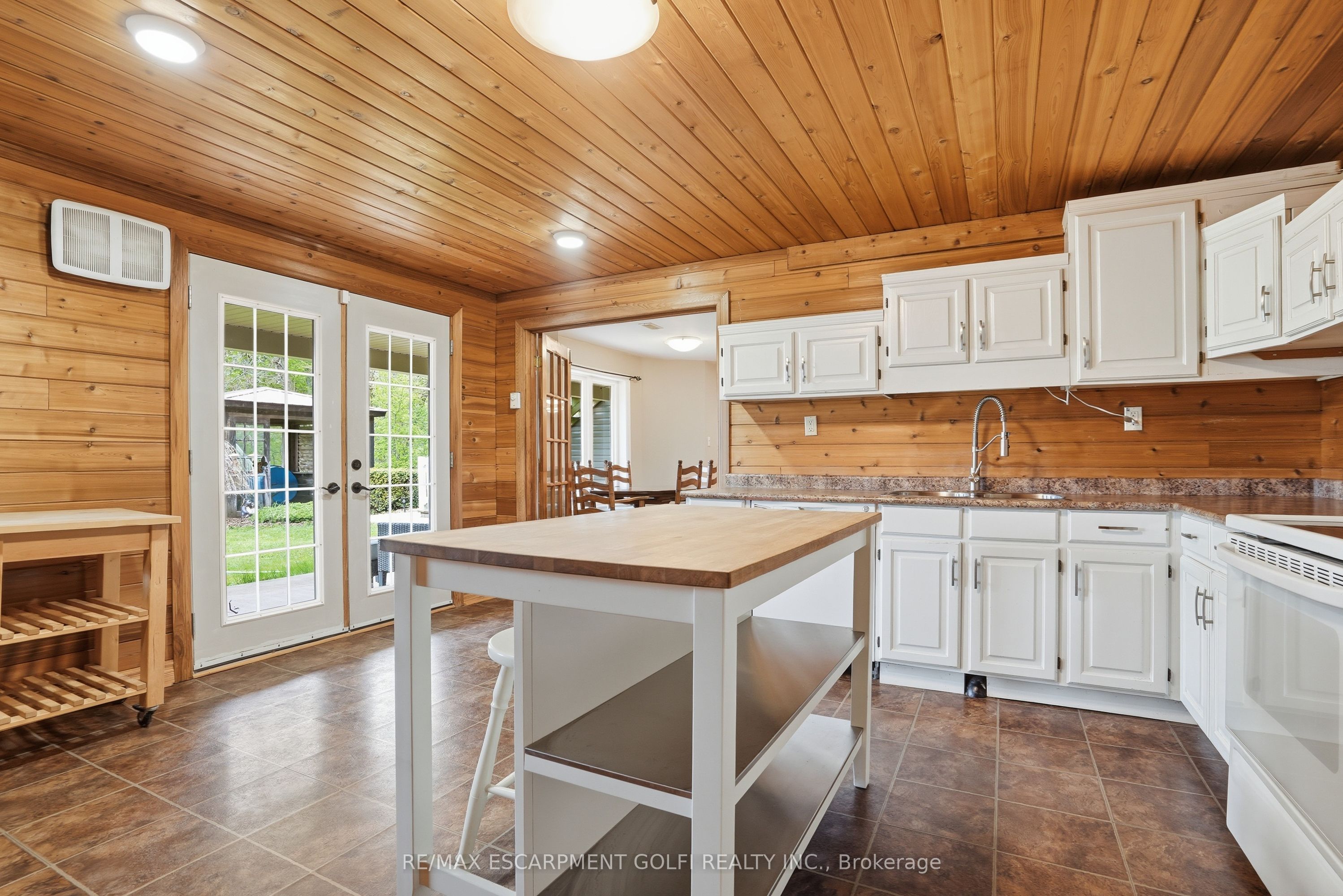 461 Tice Road Property Photo 33
