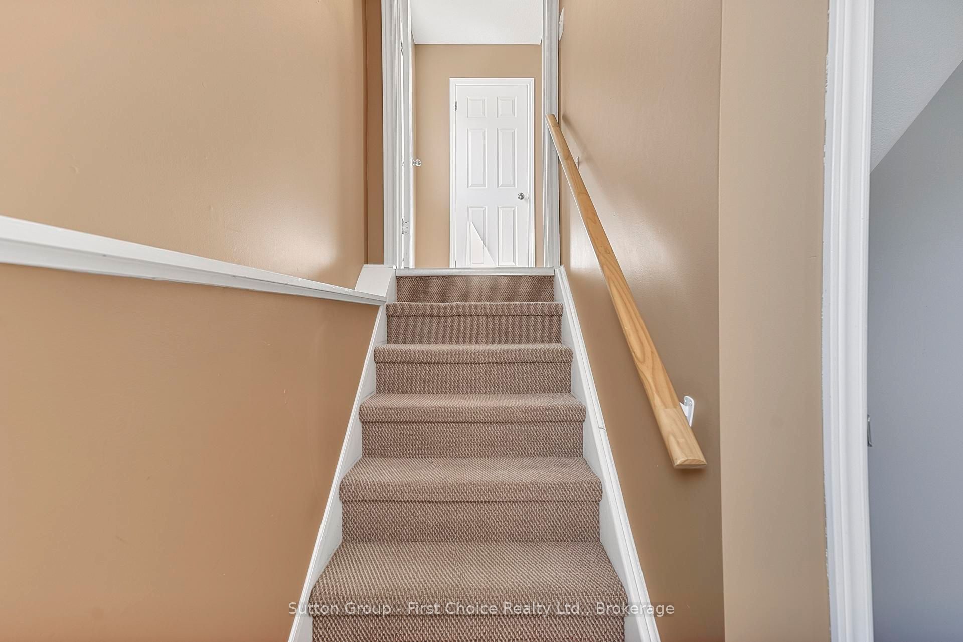 670 Reid Crescent Property Photo 29