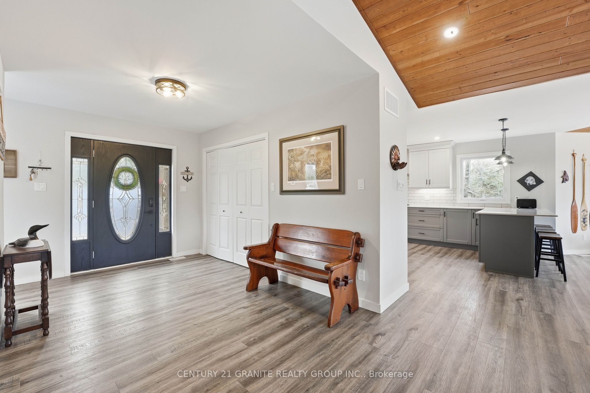 1407 Abrams Road W Property Photo 3